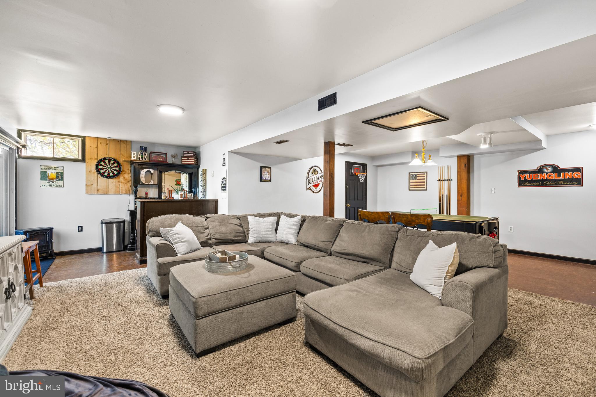 STEWARTSTOWN STATION - Residential