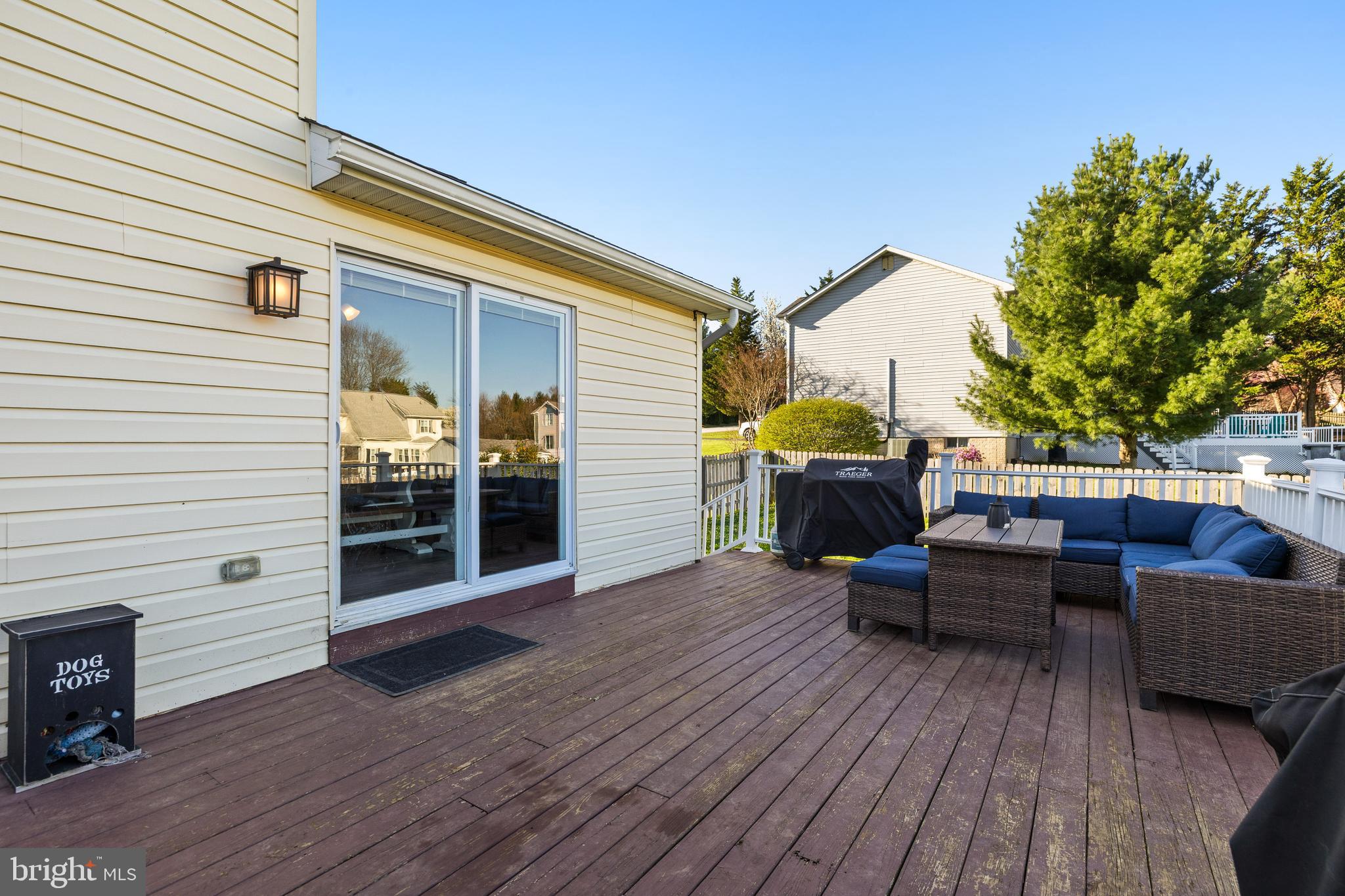 STEWARTSTOWN STATION - Residential