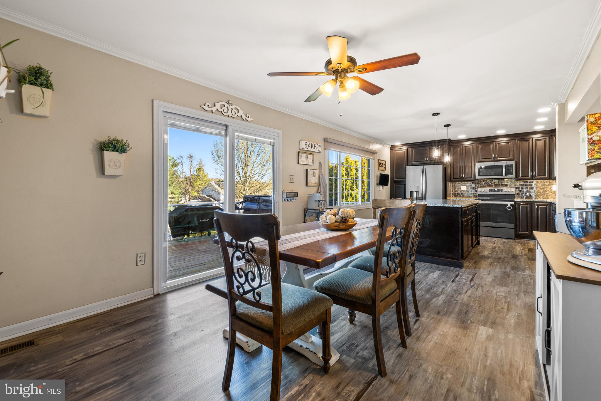 STEWARTSTOWN STATION - Residential