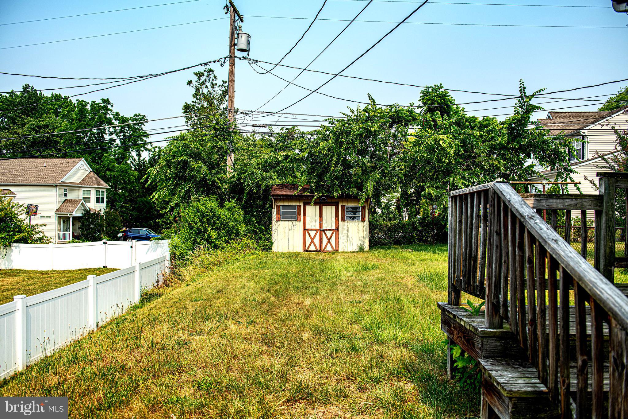 KEN KNOLL - Residential