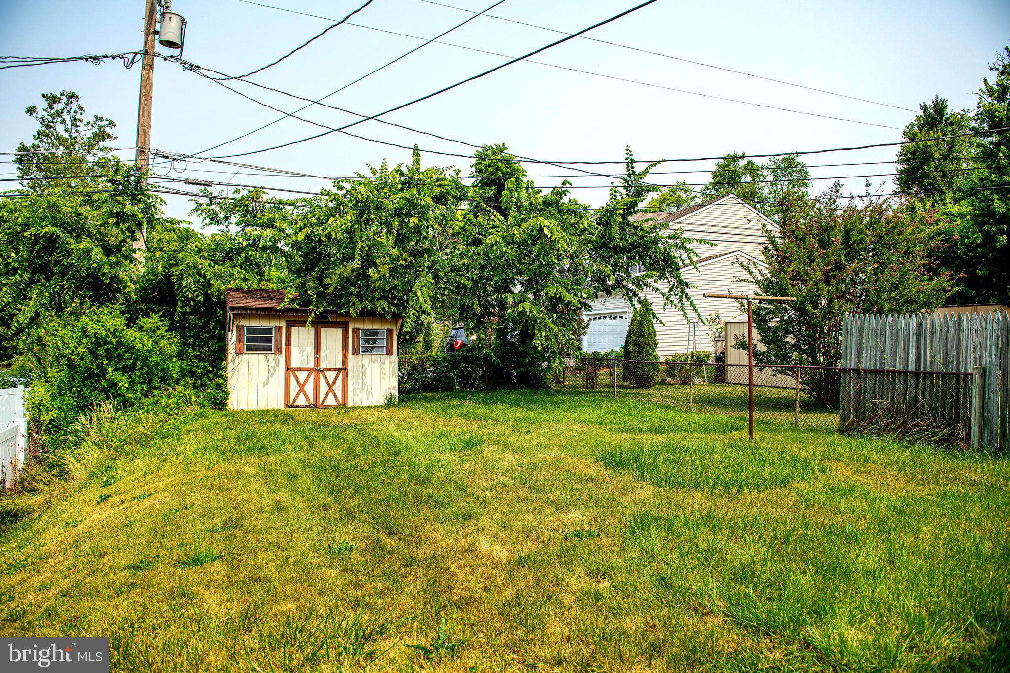 KEN KNOLL - Residential