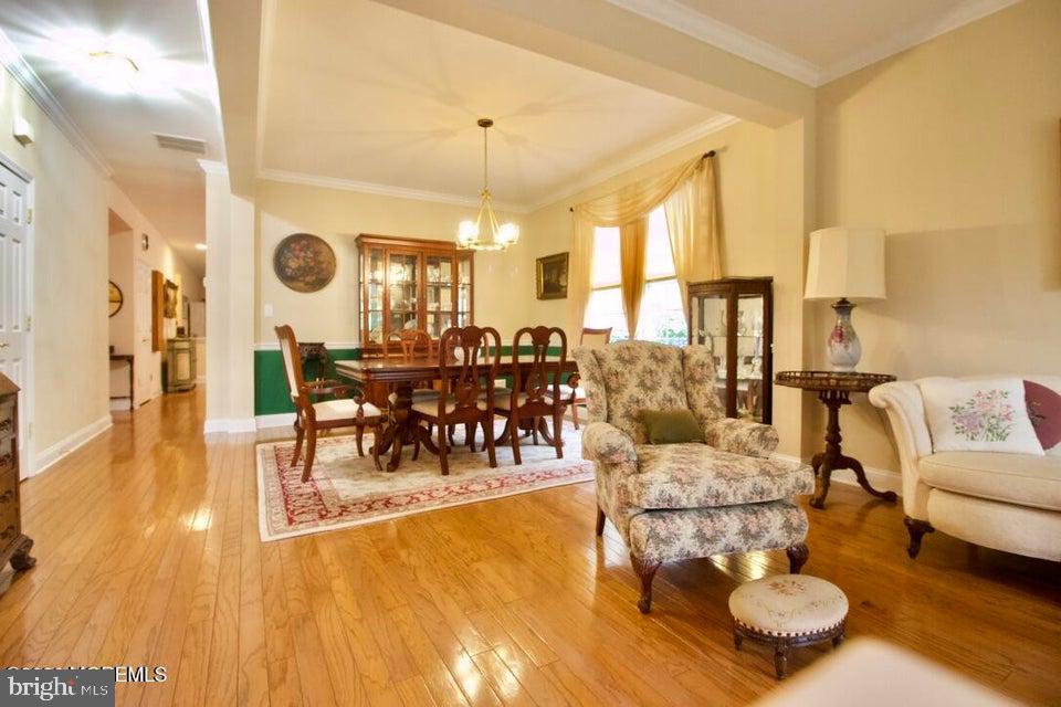 44 MARLOW DRIVE