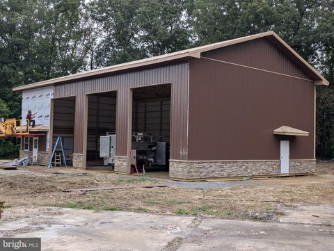 Photo of 410 Pinehurst Road, CREAM RIDGE, NJ 08514 (MLS # NJOC2036342)