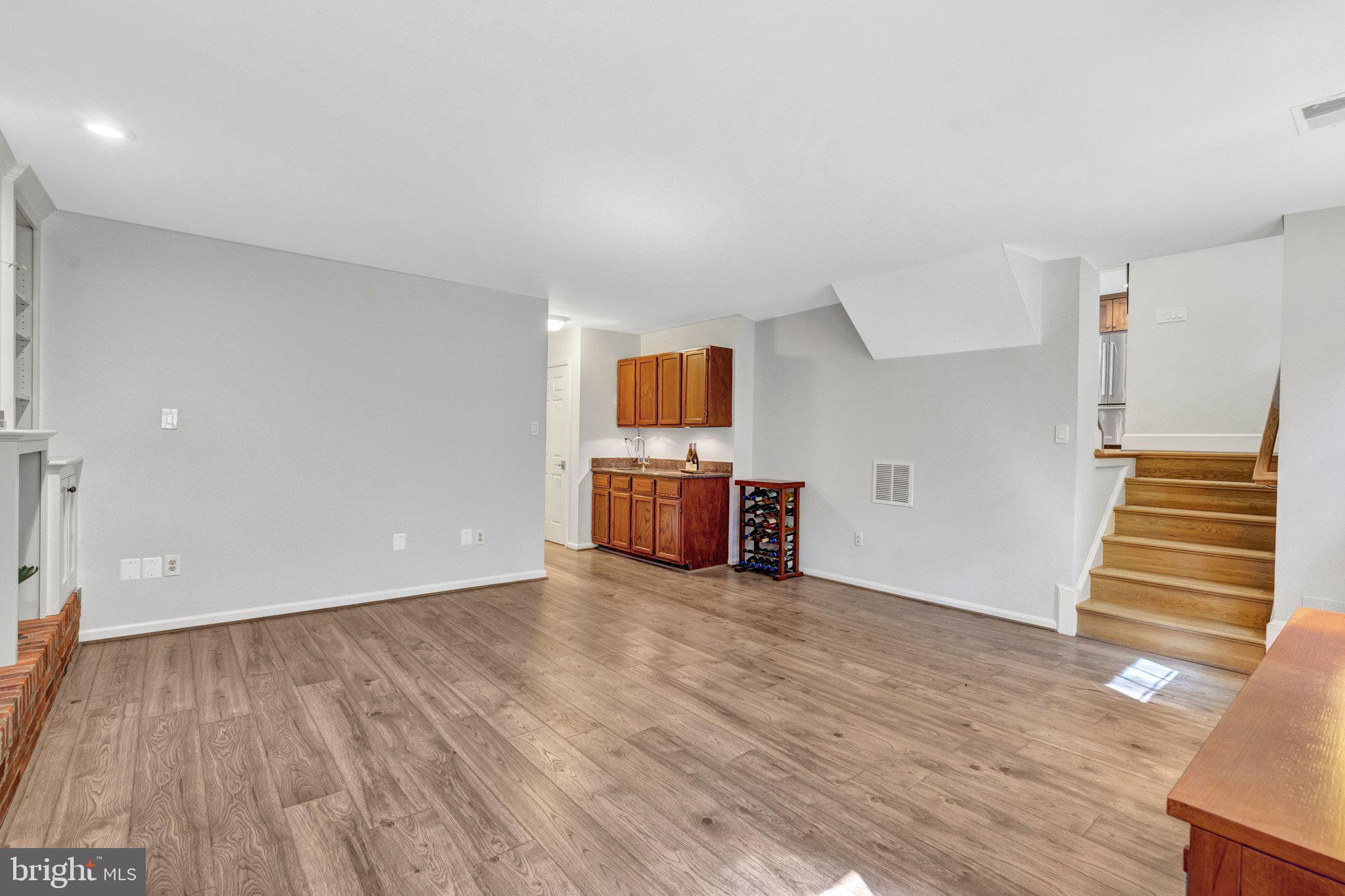 OAKBROOK - Residential