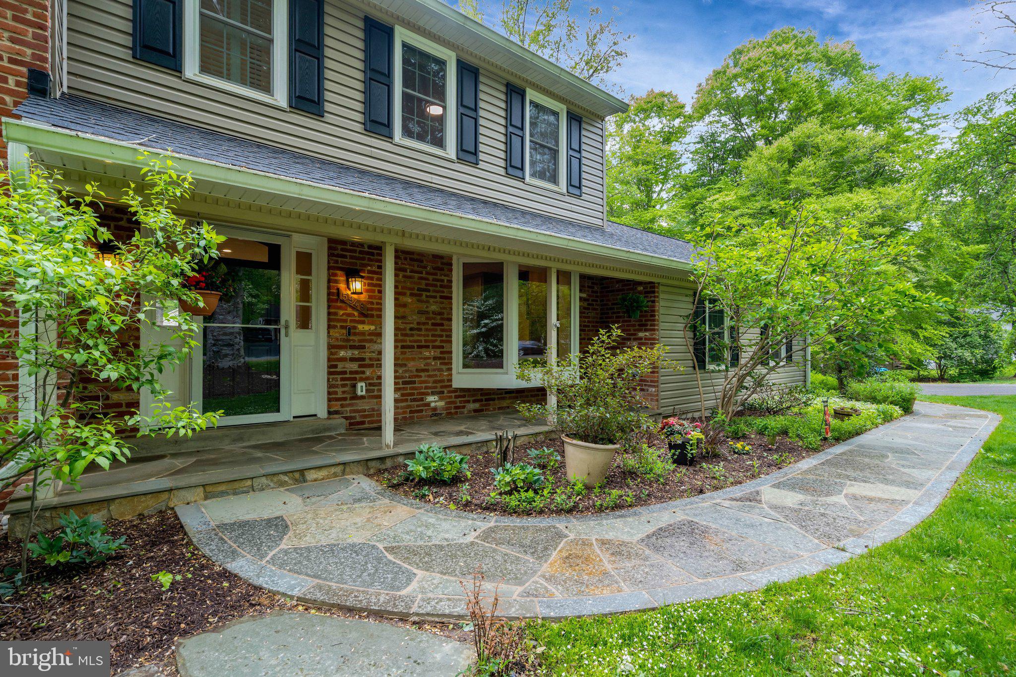 OAKBROOK - Residential