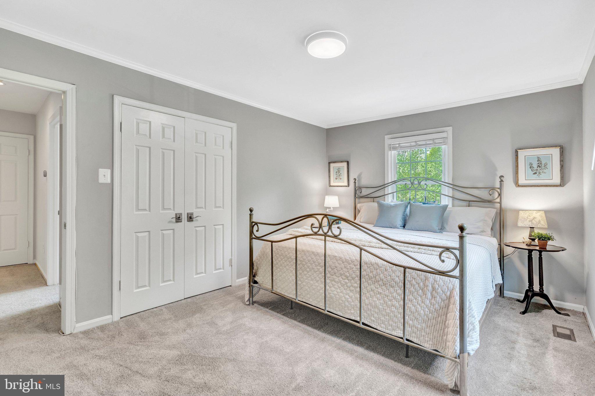 OAKBROOK - Residential