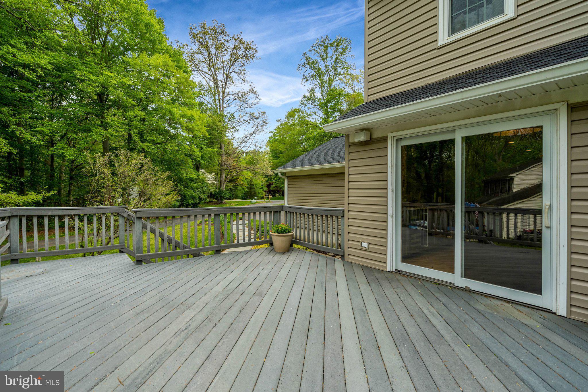 OAKBROOK - Residential