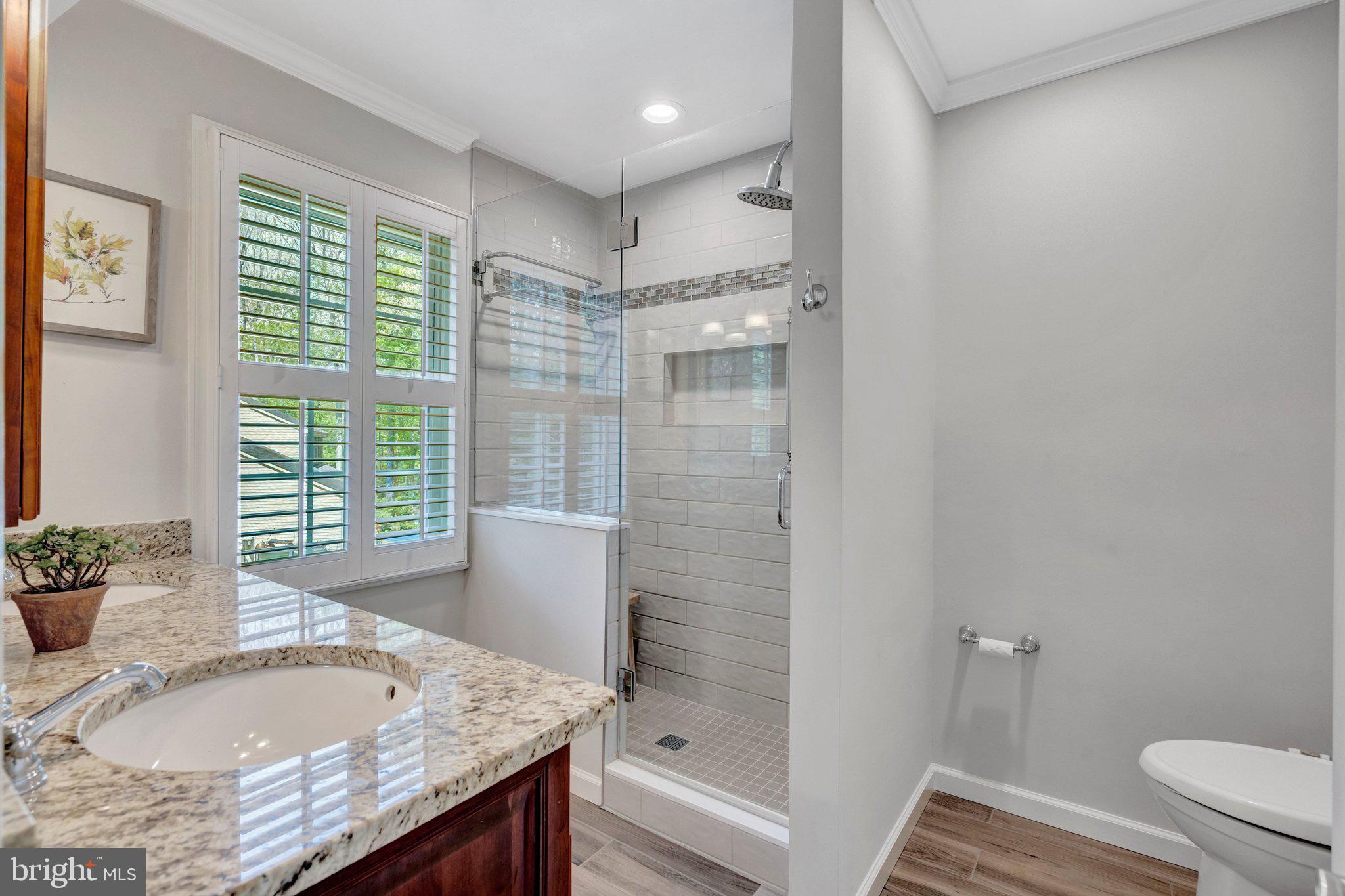 OAKBROOK - Residential