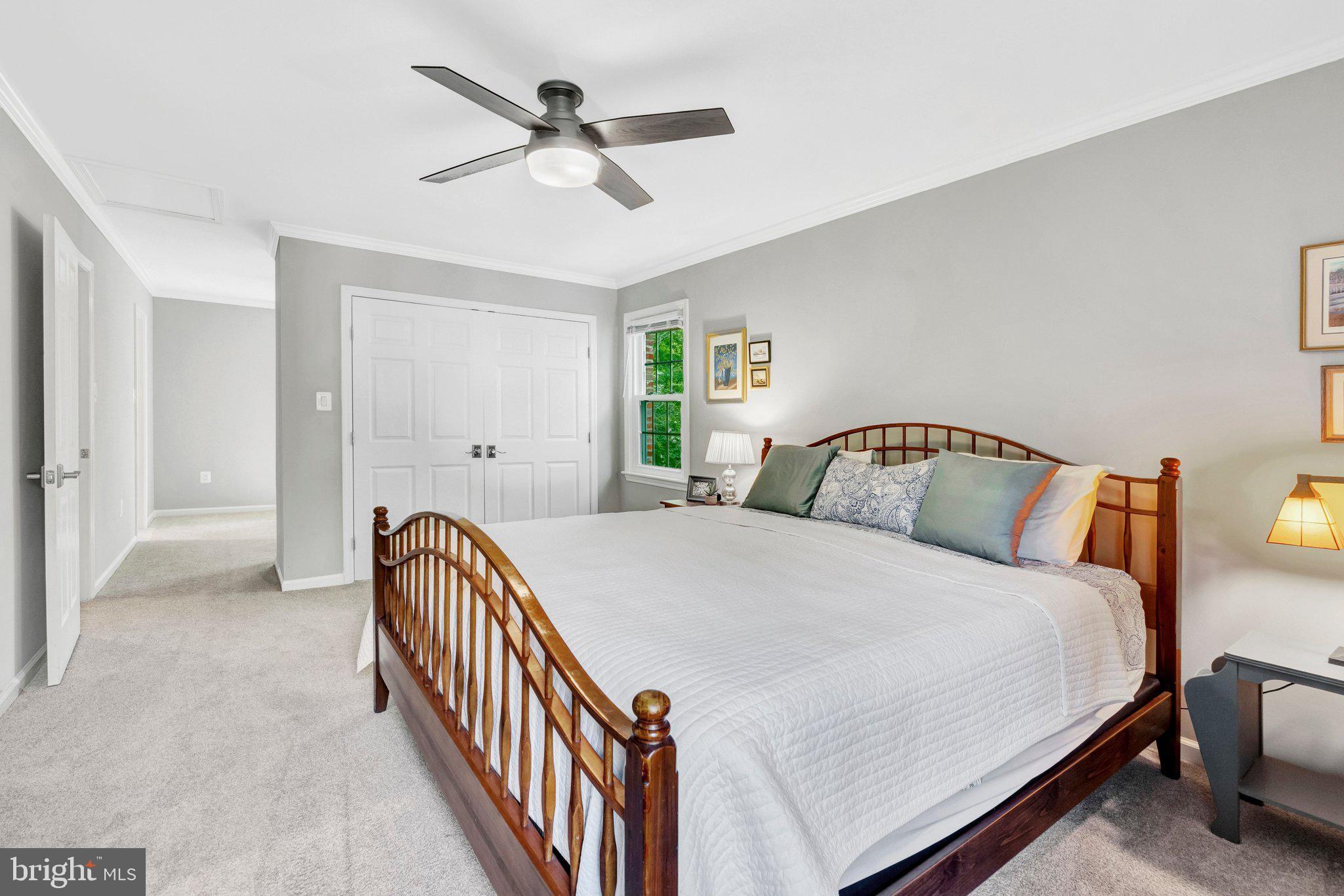 OAKBROOK - Residential