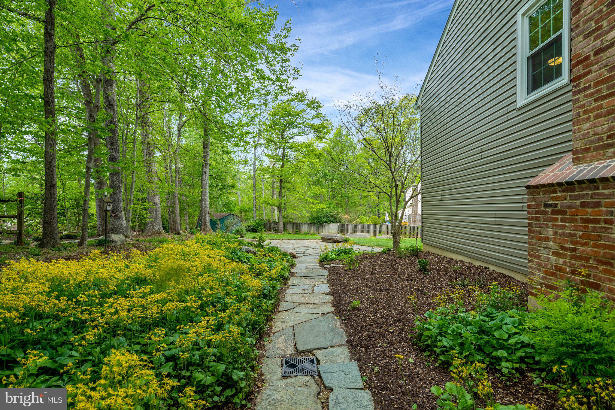 OAKBROOK - Residential