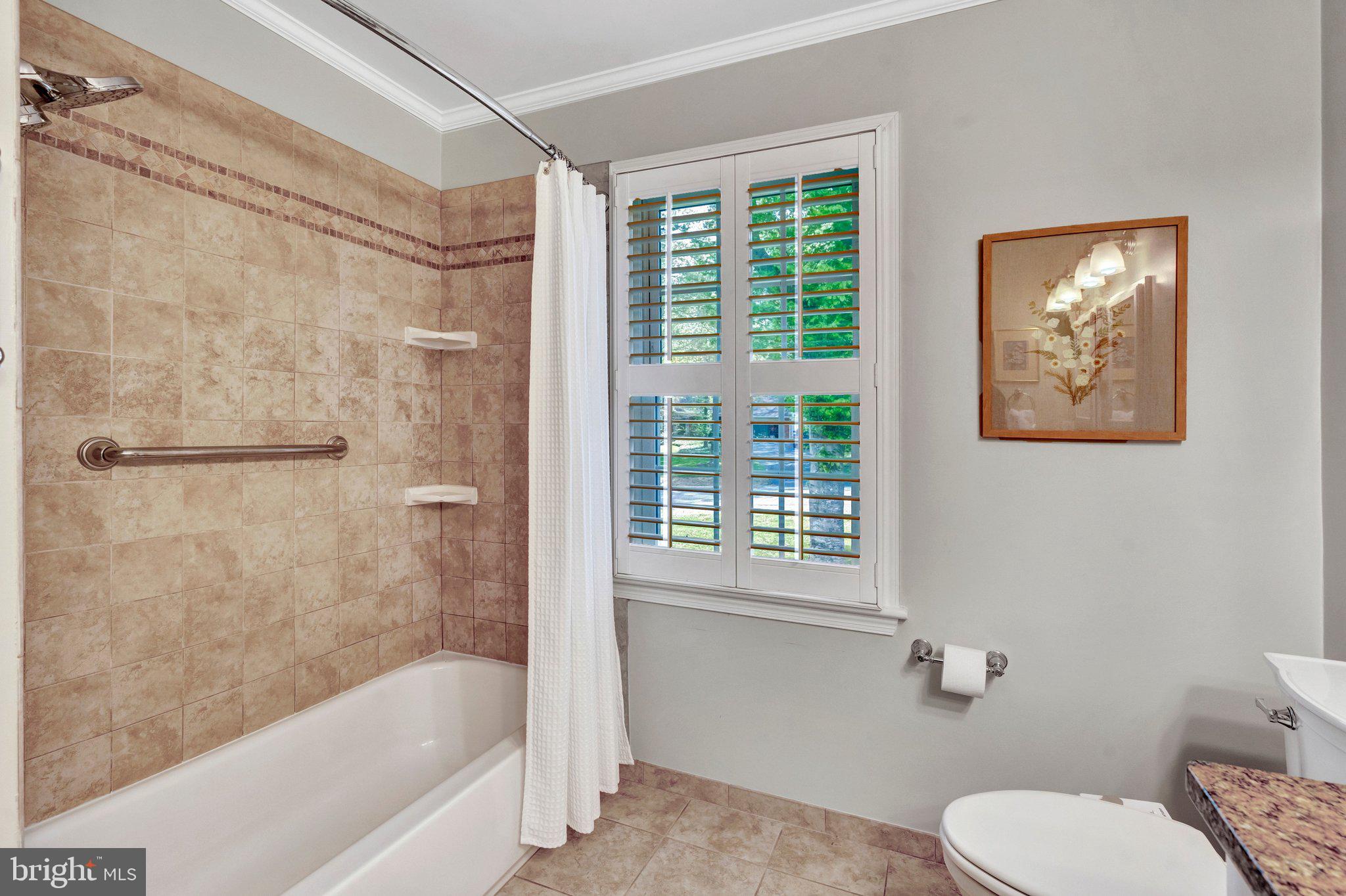 OAKBROOK - Residential