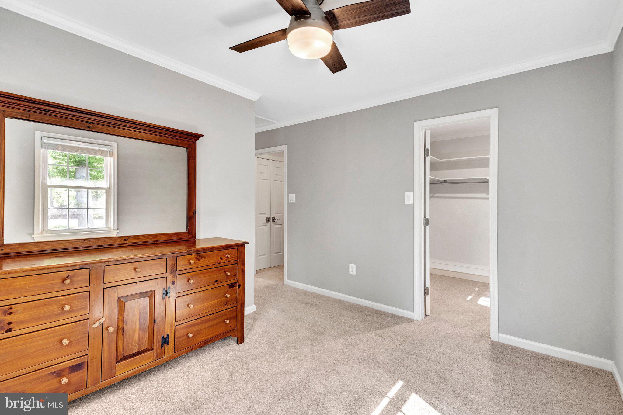 OAKBROOK - Residential