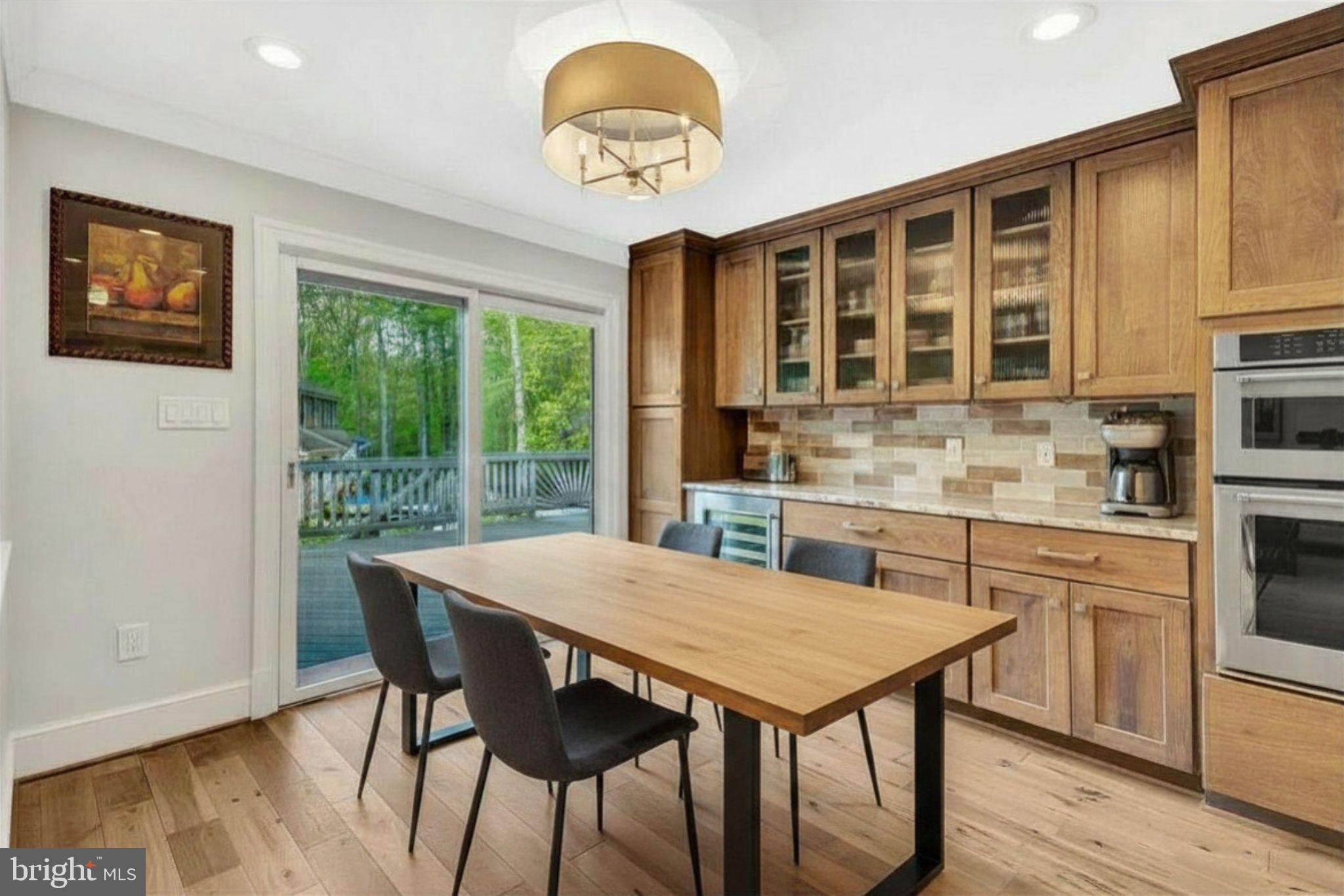 OAKBROOK - Residential