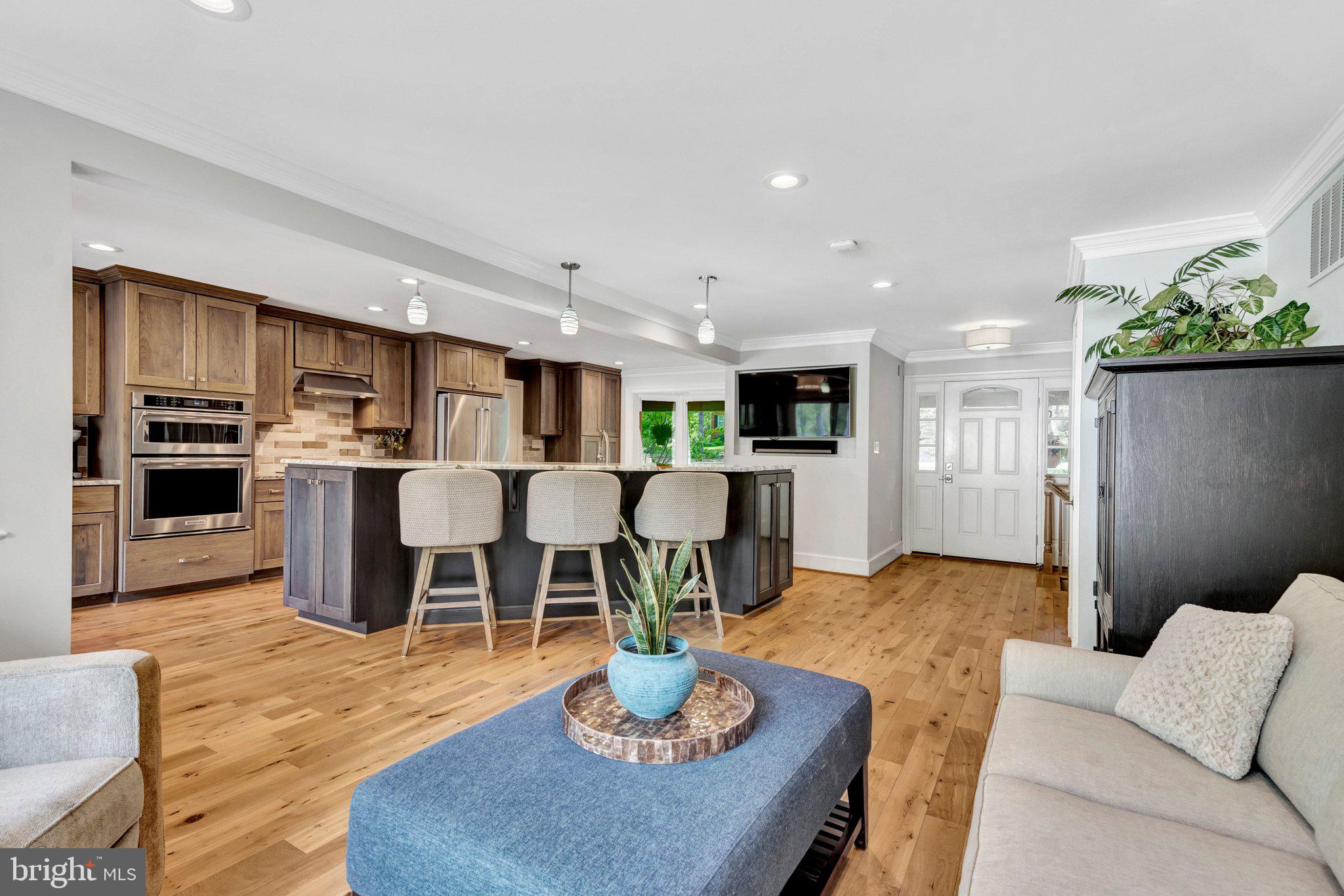 OAKBROOK - Residential