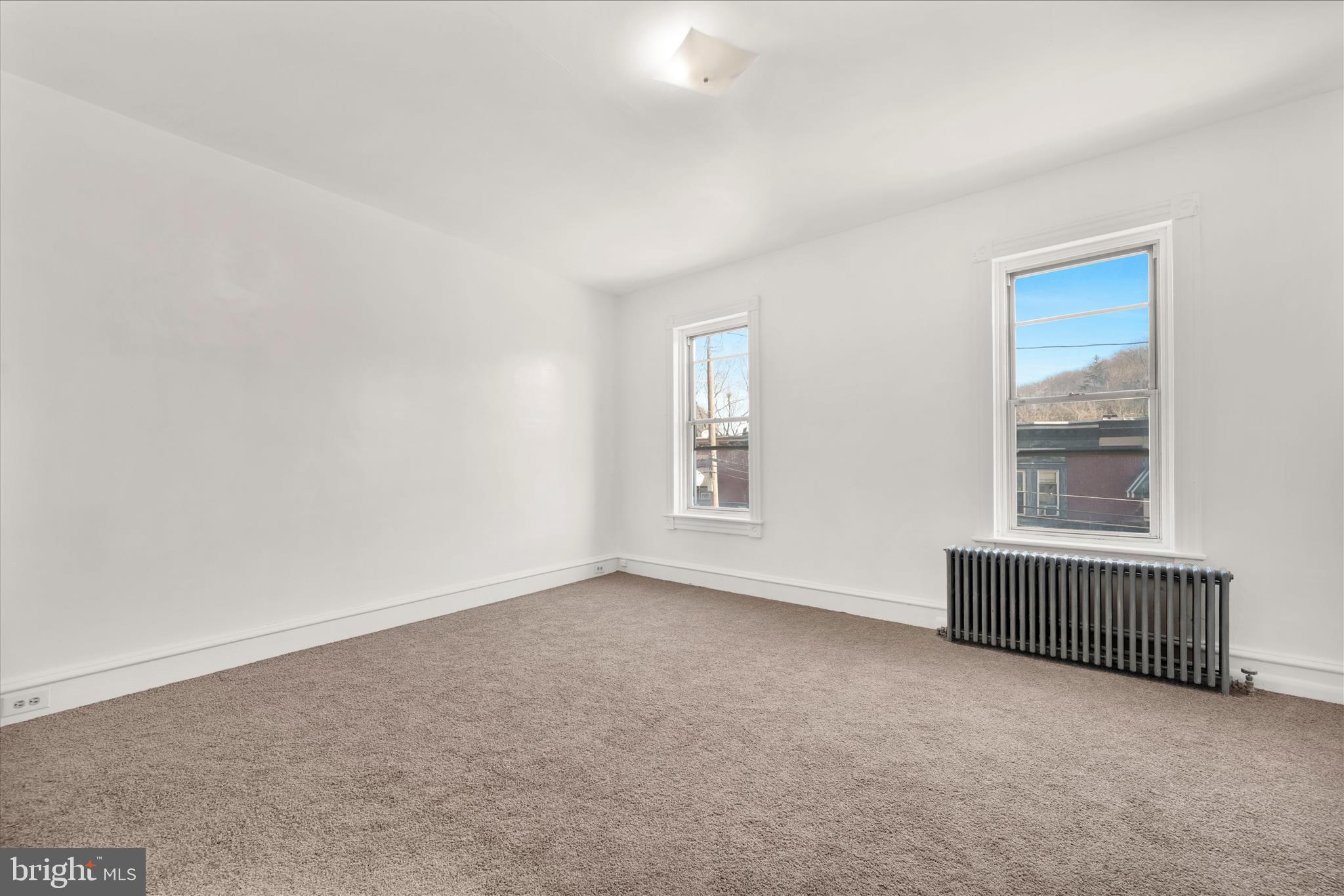 POTTSVILLE - Residential