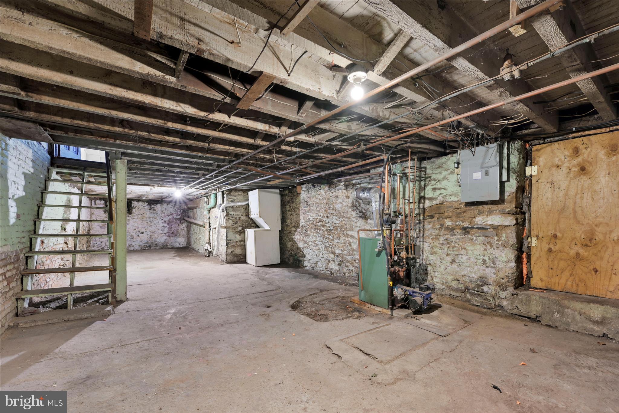 POTTSVILLE - Residential