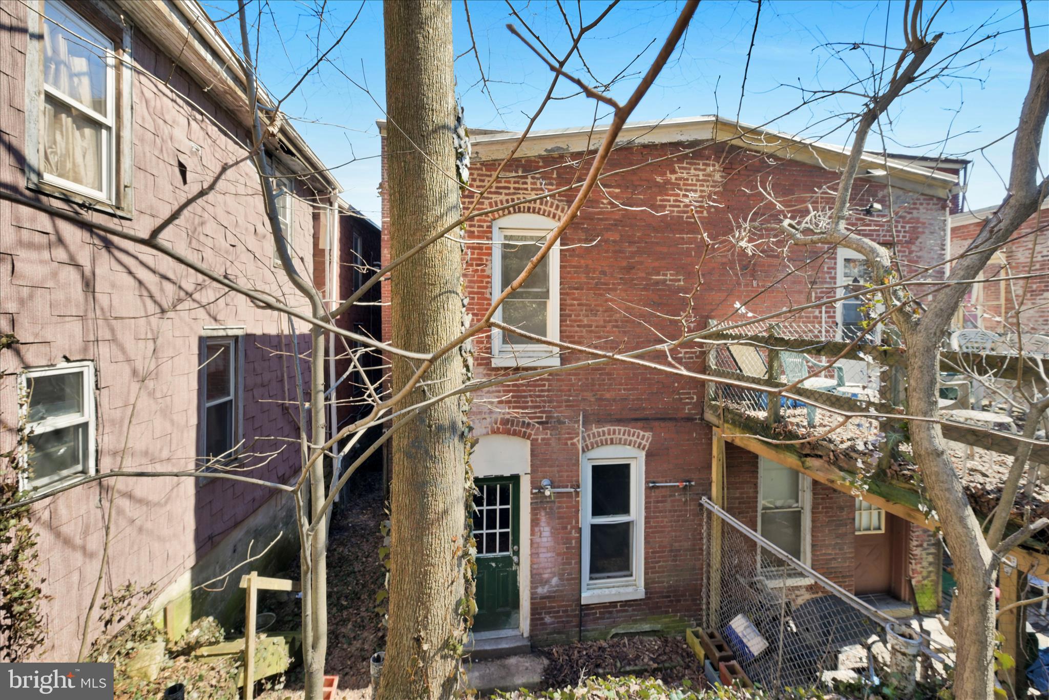 POTTSVILLE - Residential