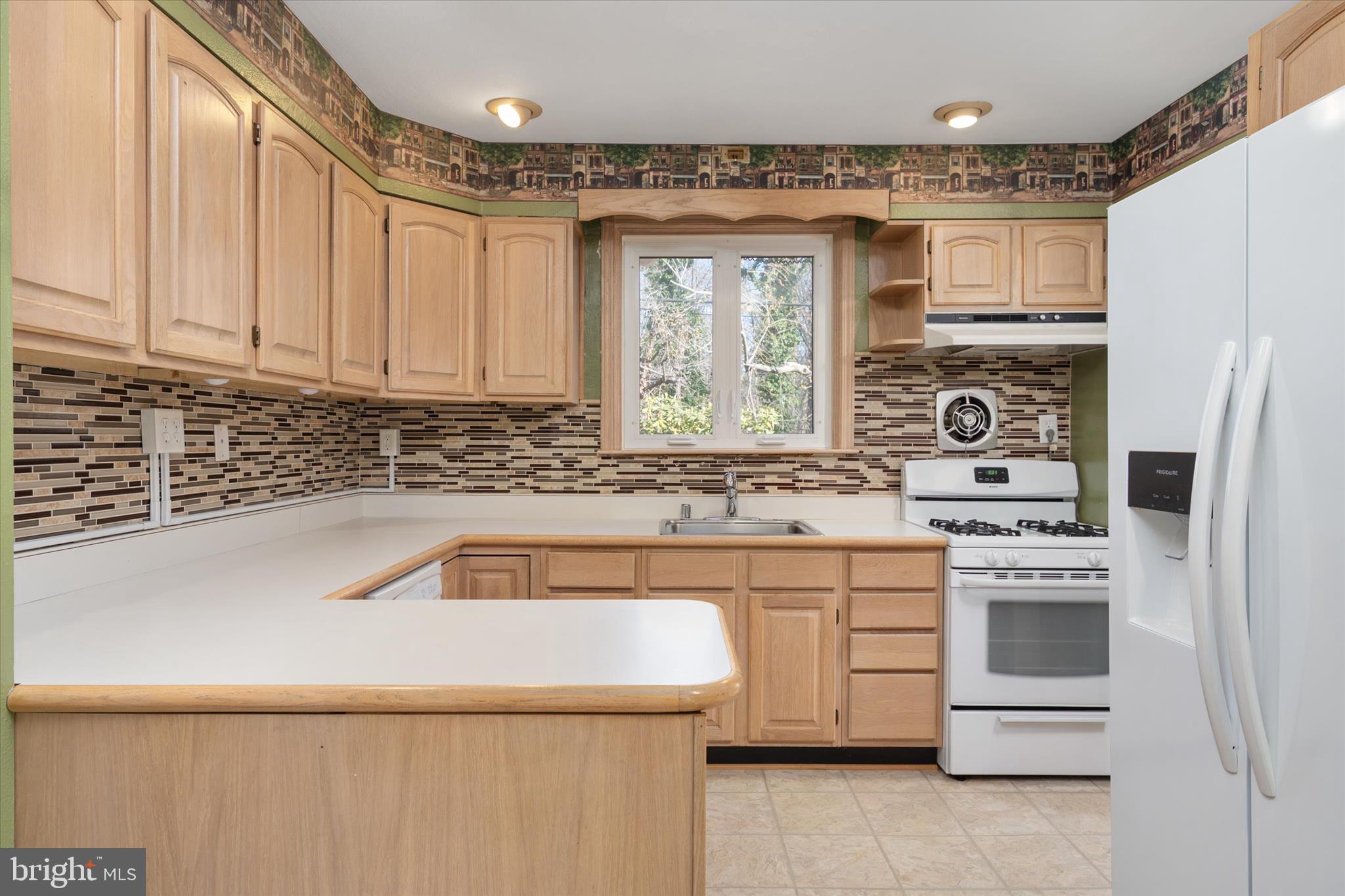 MICHAELTON MANOR - Residential