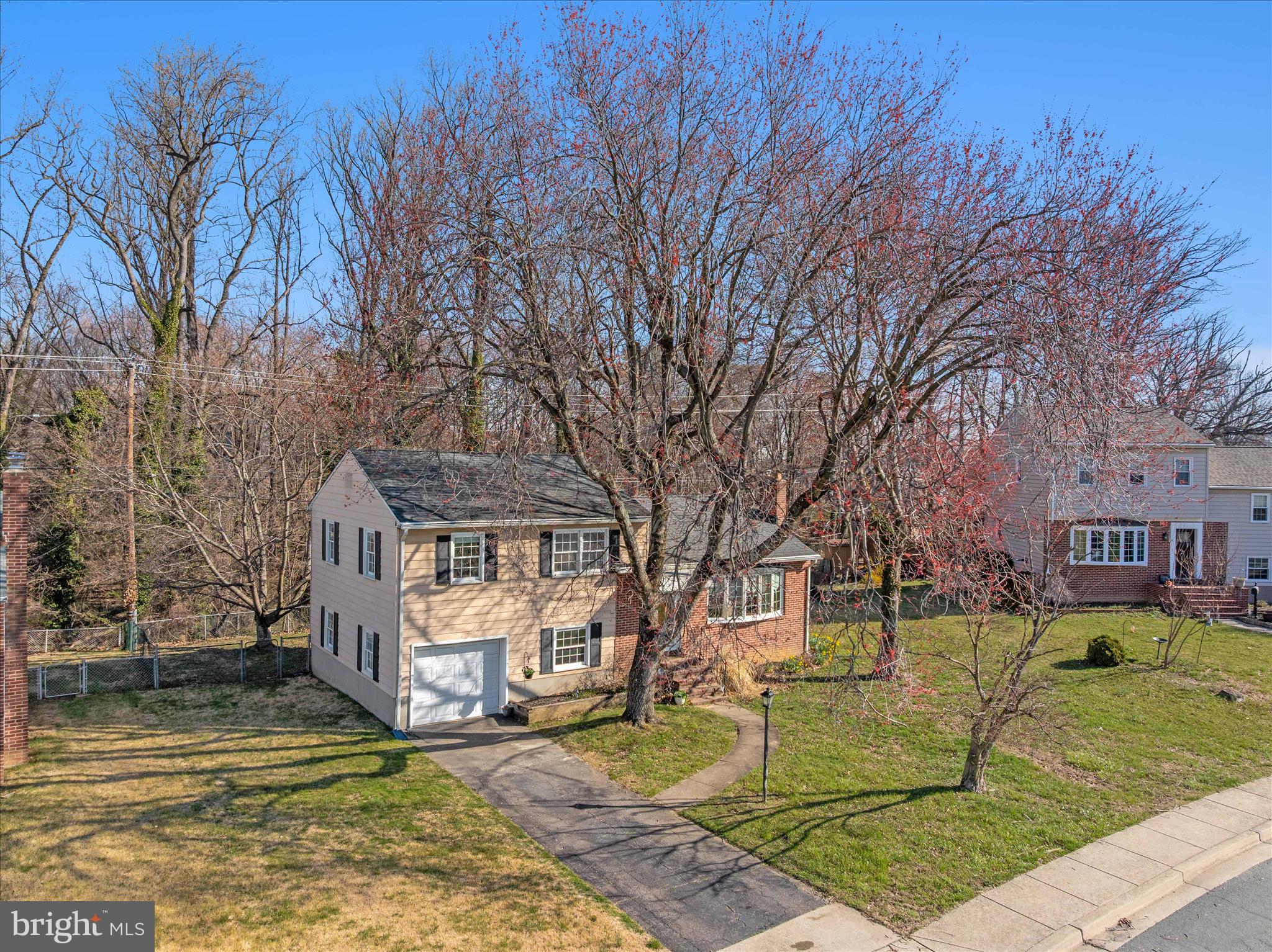 MICHAELTON MANOR - Residential