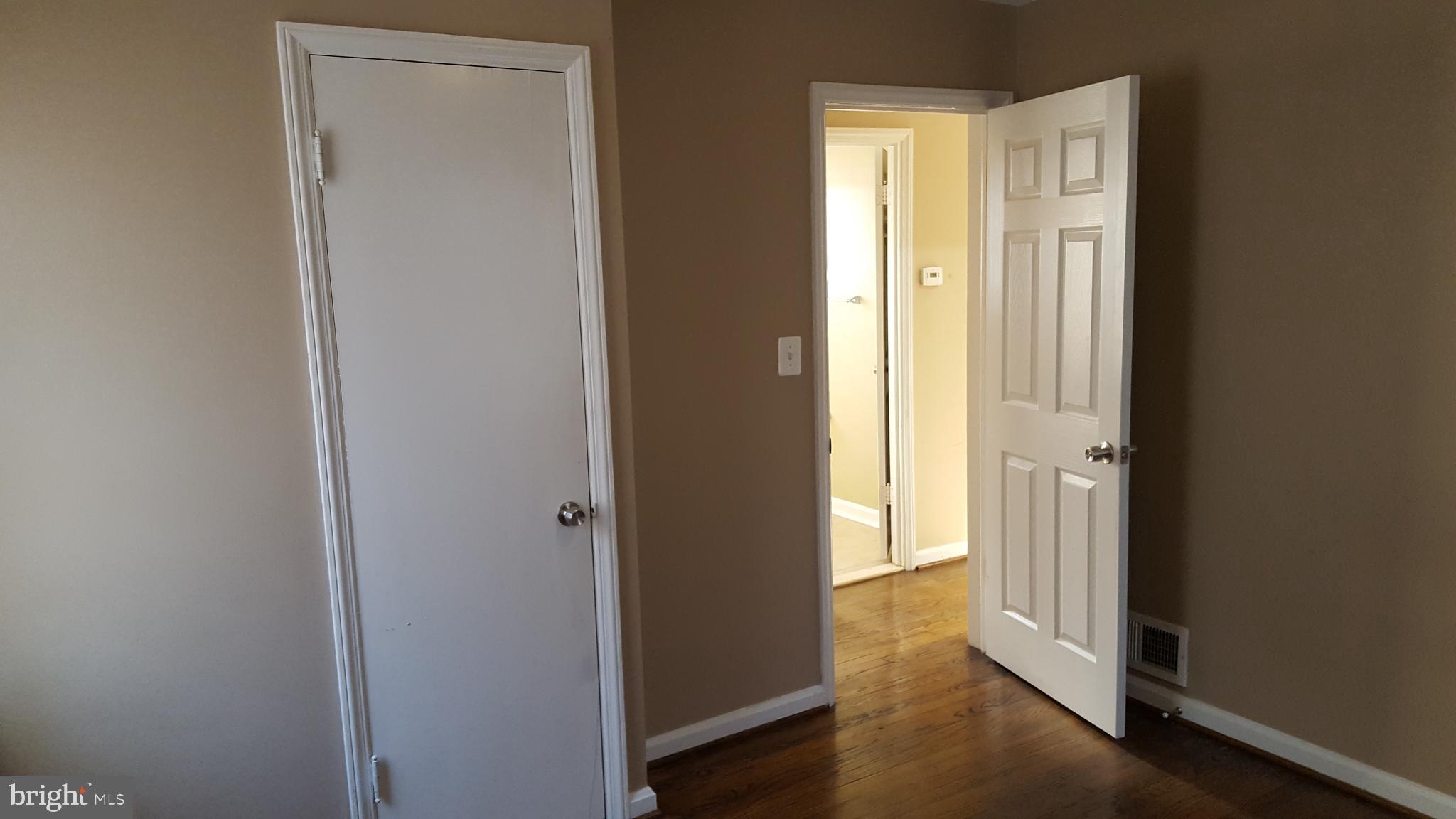 HOLLYWOOD - Residential Lease