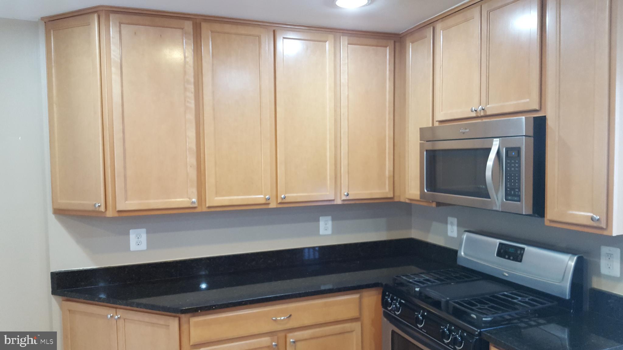 HOLLYWOOD - Residential Lease