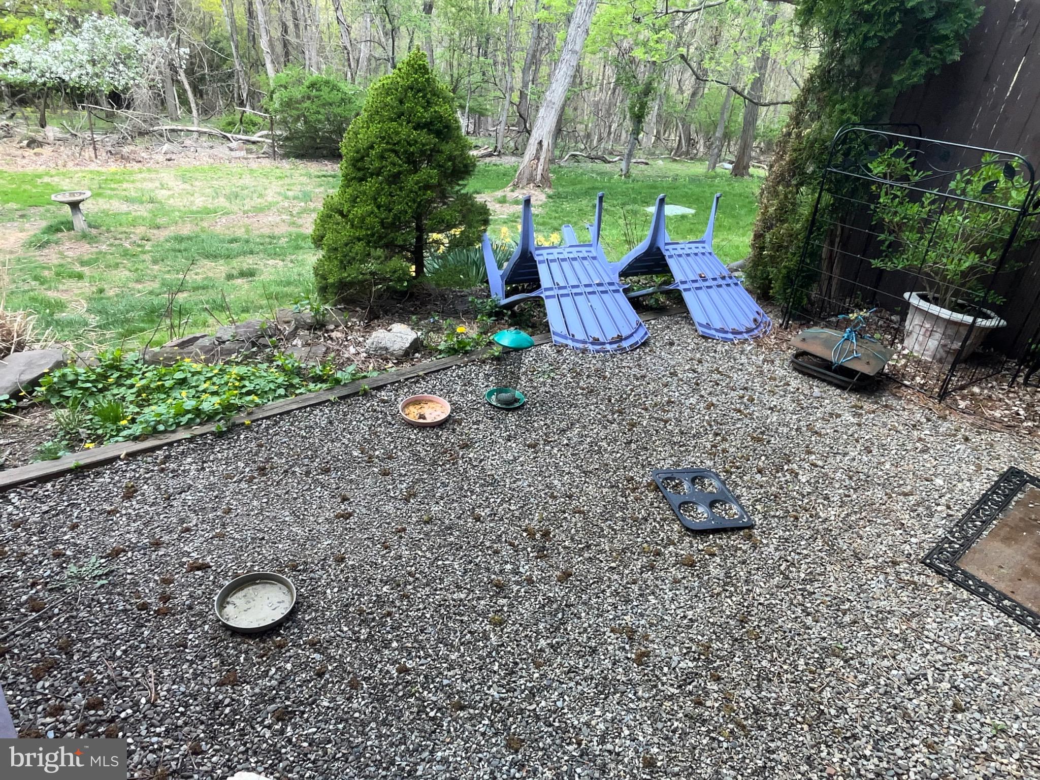 VILLAGE II - Residential Lease