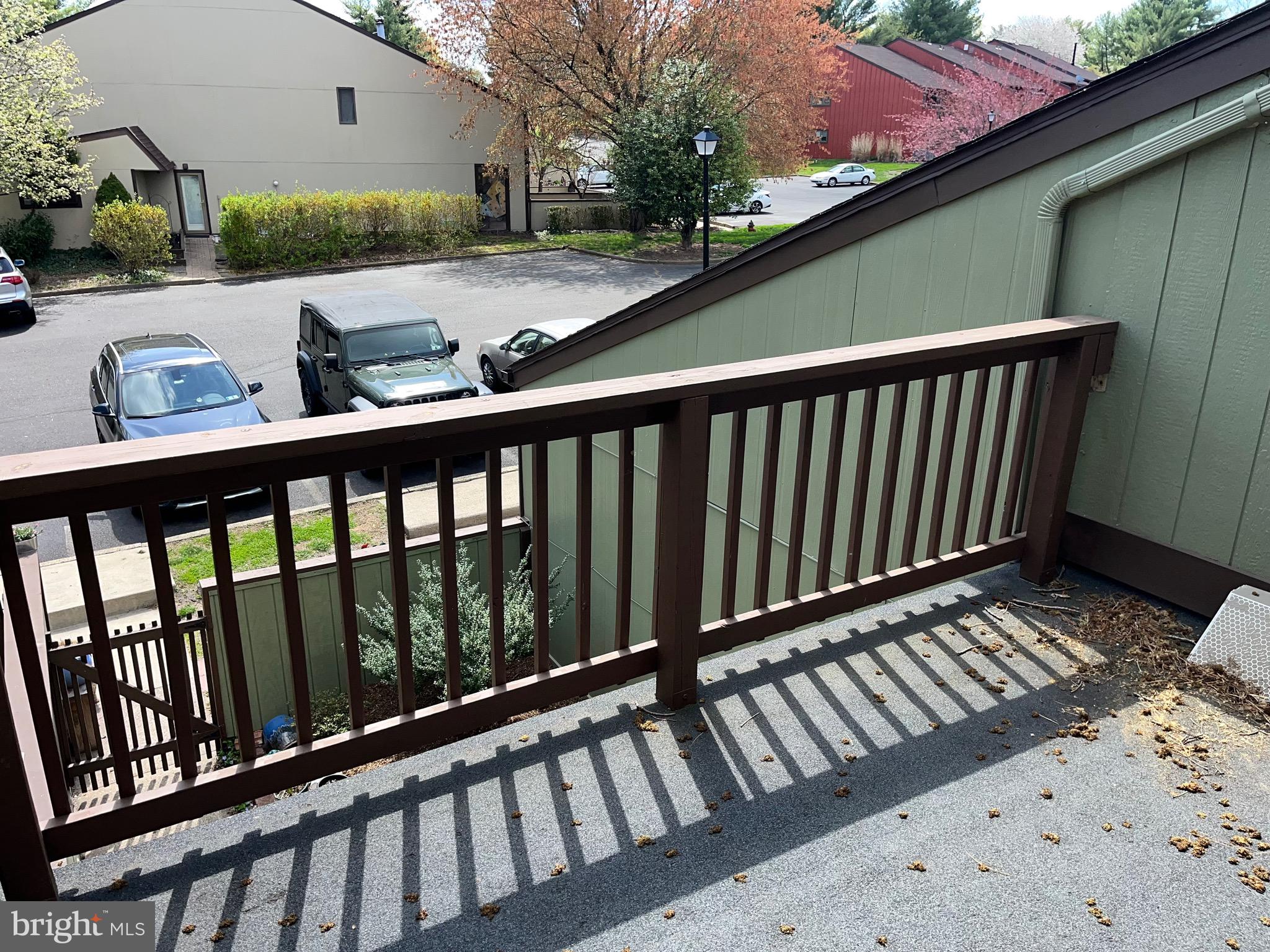 VILLAGE II - Residential Lease