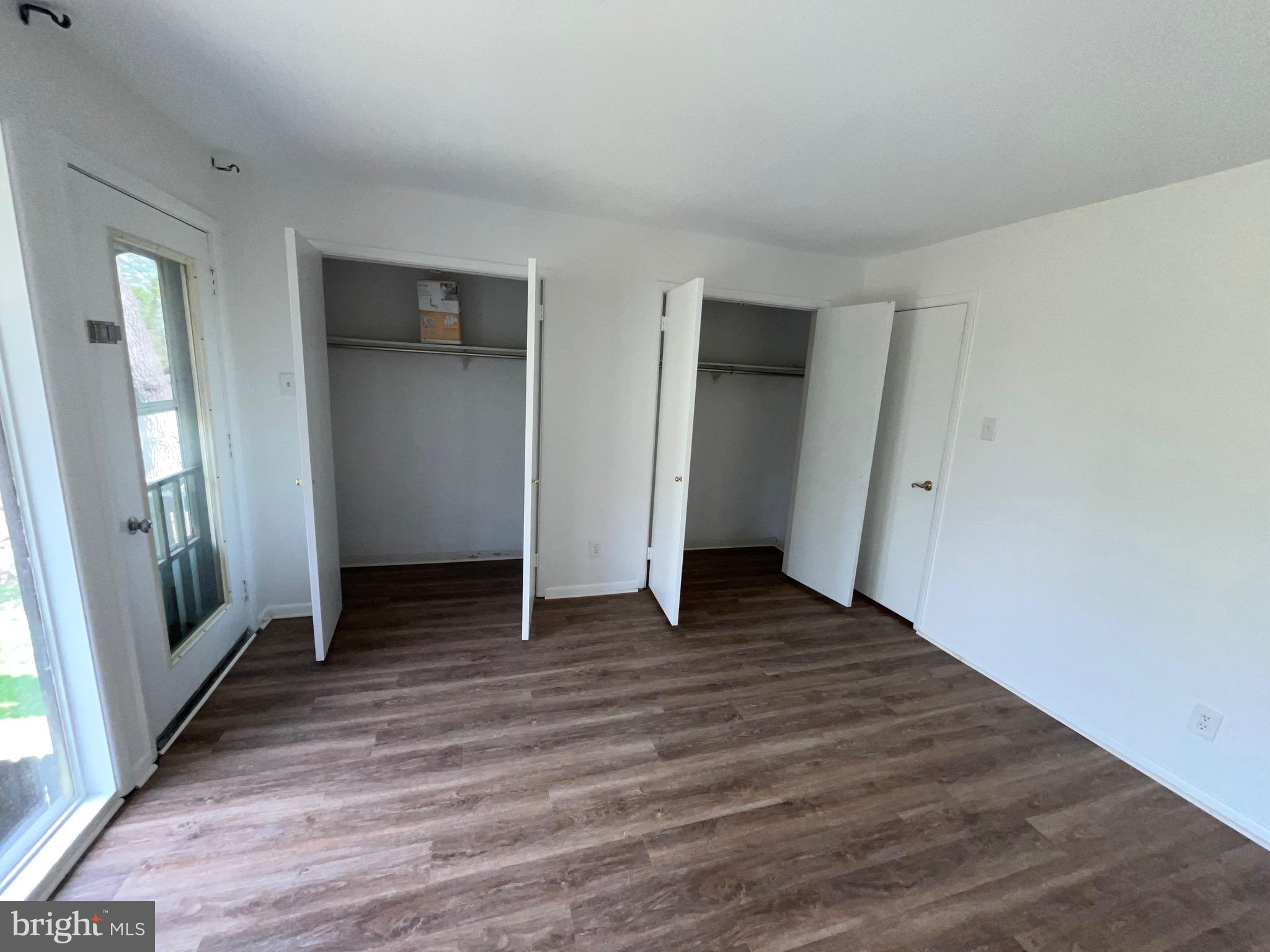 VILLAGE II - Residential Lease