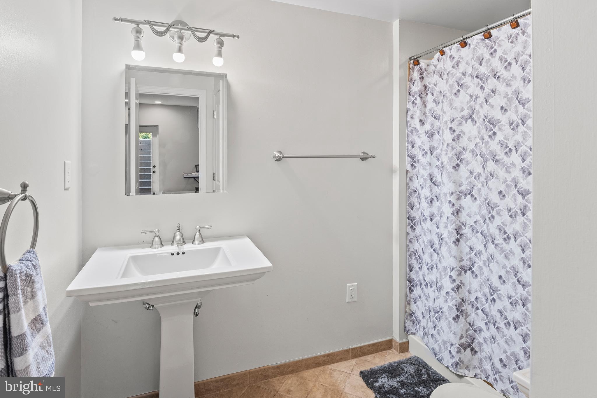 PENDERBROOKE - Residential