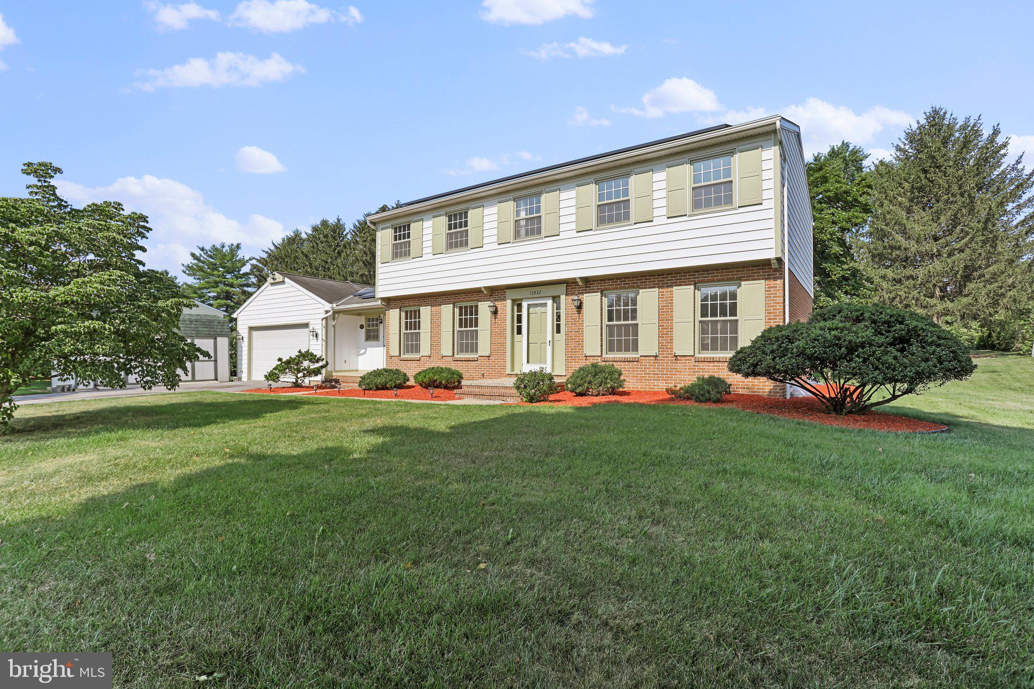 LUROSE ESTATES - Residential