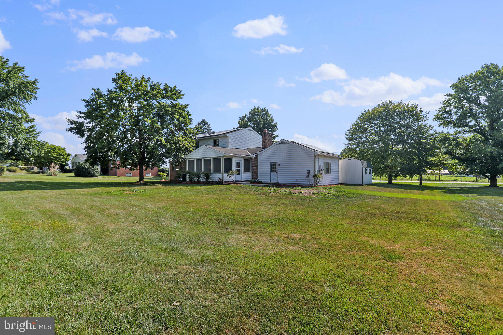 LUROSE ESTATES - Residential