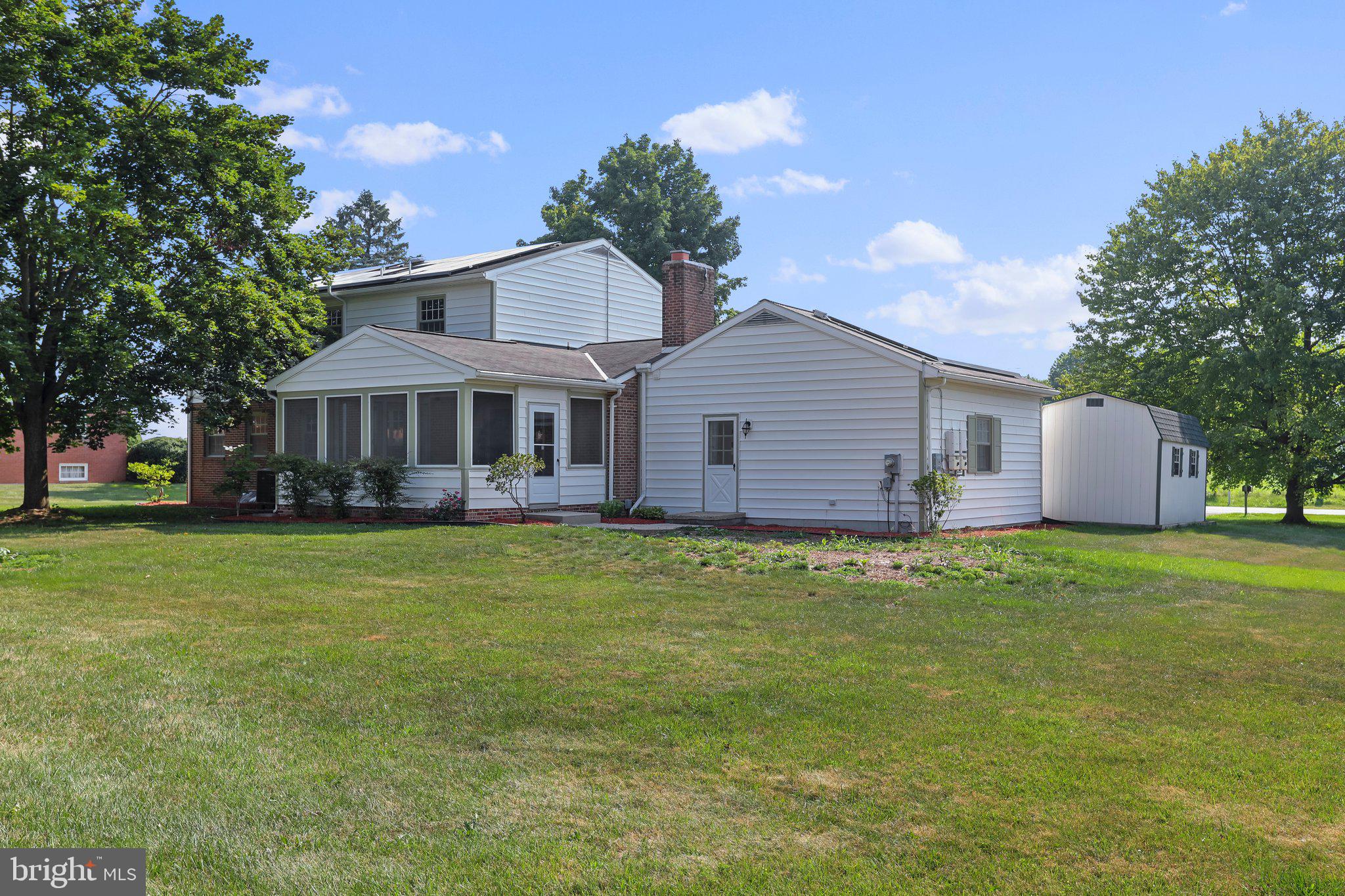 LUROSE ESTATES - Residential