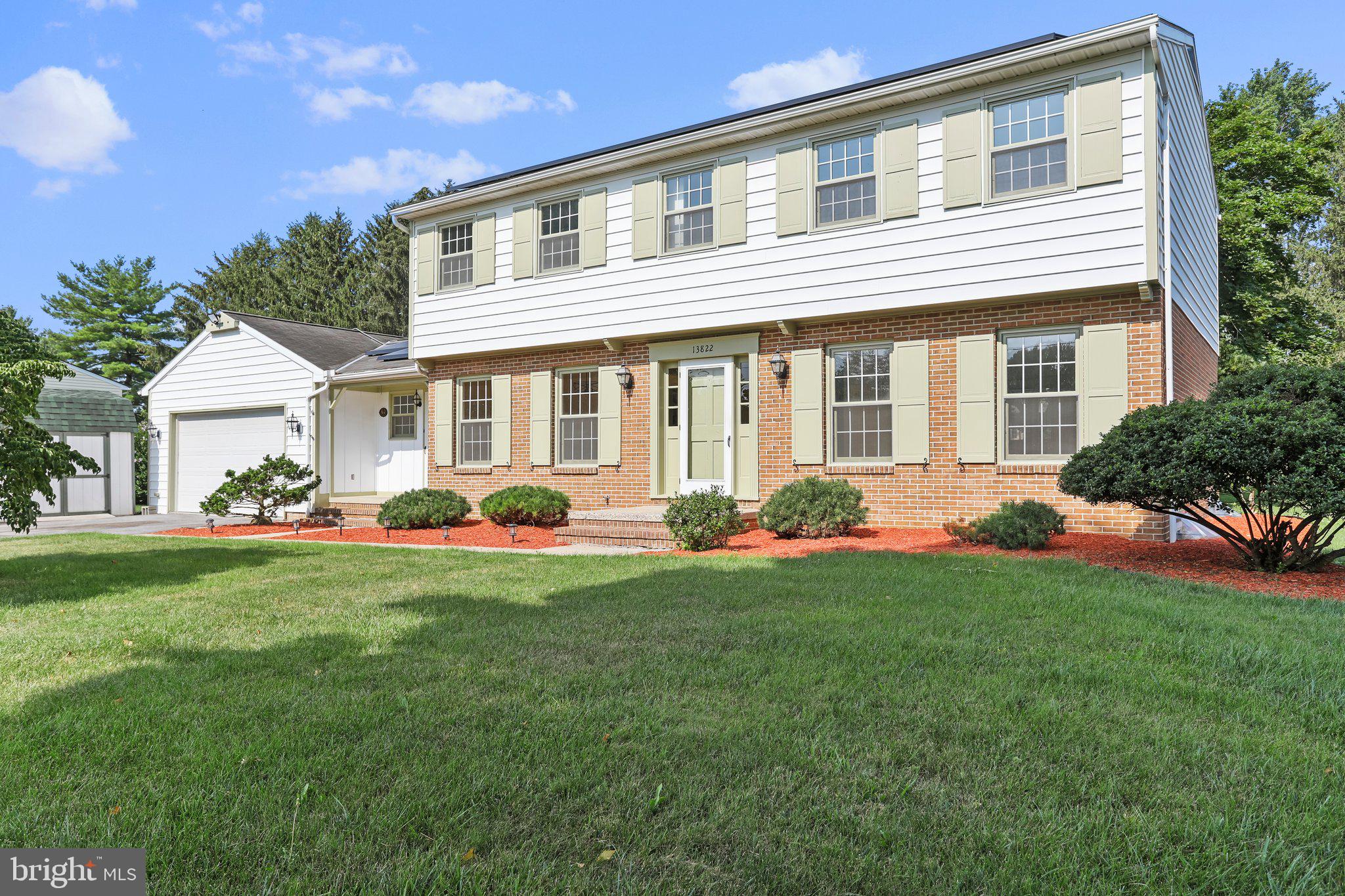 LUROSE ESTATES - Residential