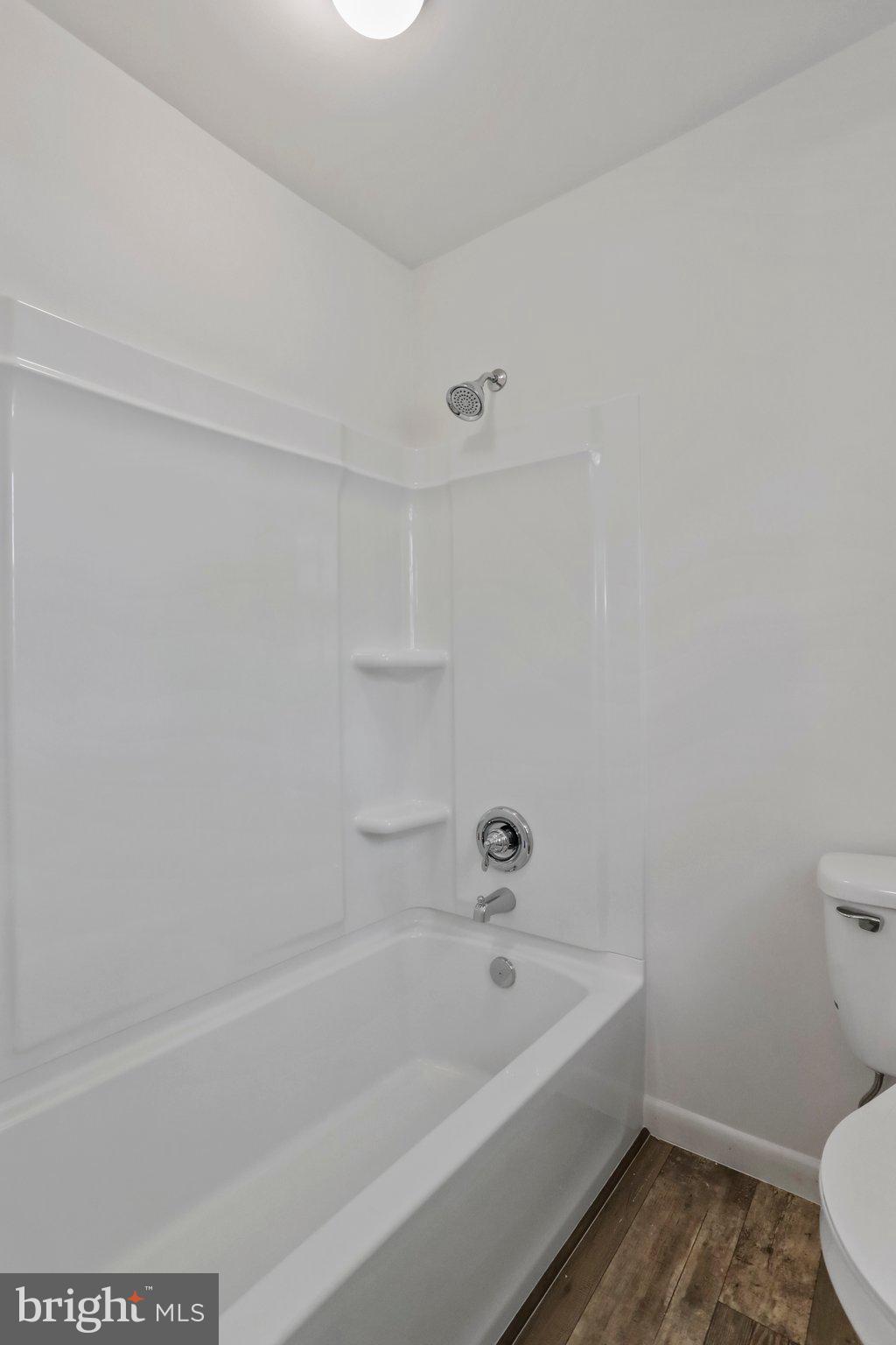 LUROSE ESTATES - Residential