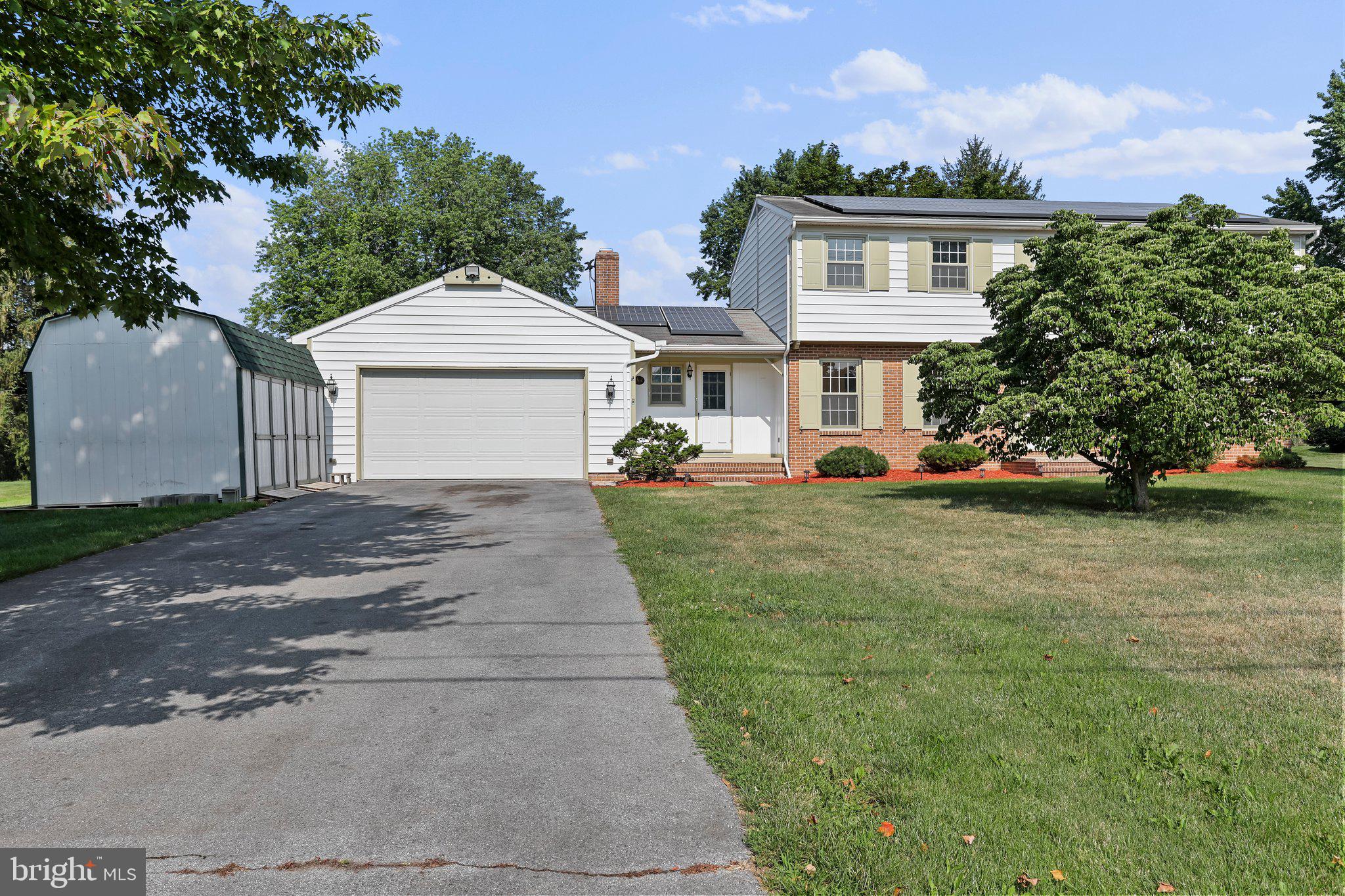 LUROSE ESTATES - Residential