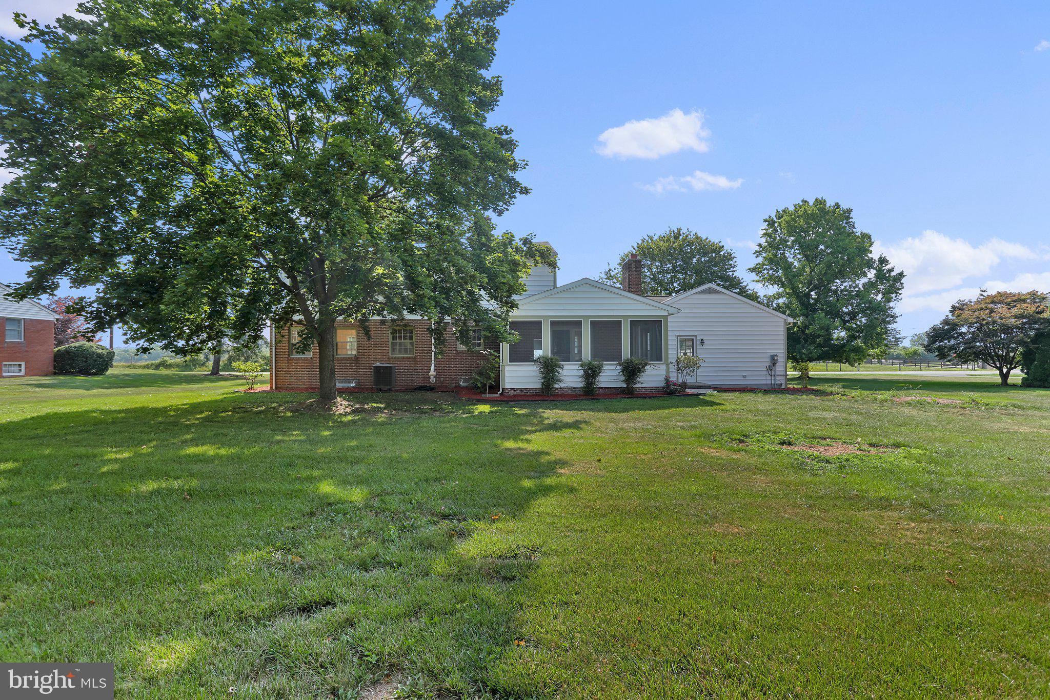 LUROSE ESTATES - Residential