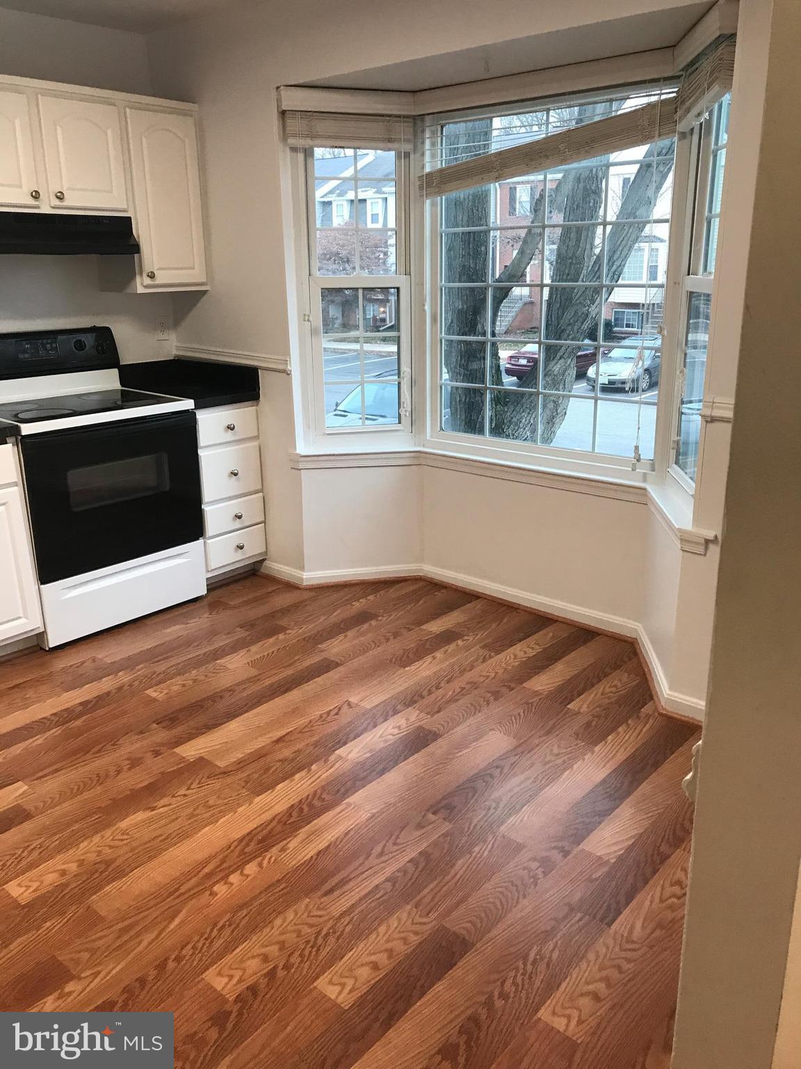 ARBORY CONDO-PHASE 2> - Residential