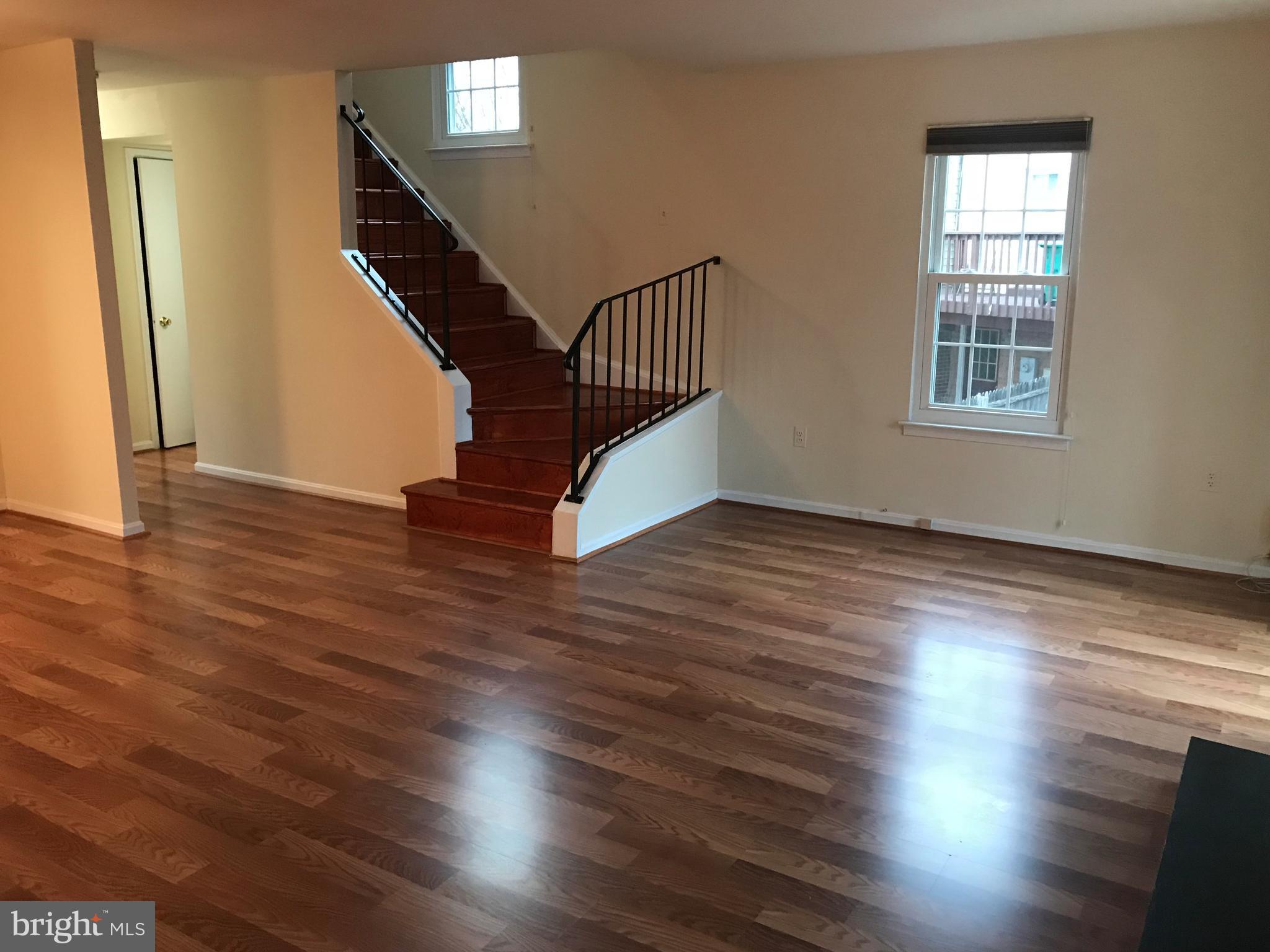 ARBORY CONDO-PHASE 2> - Residential