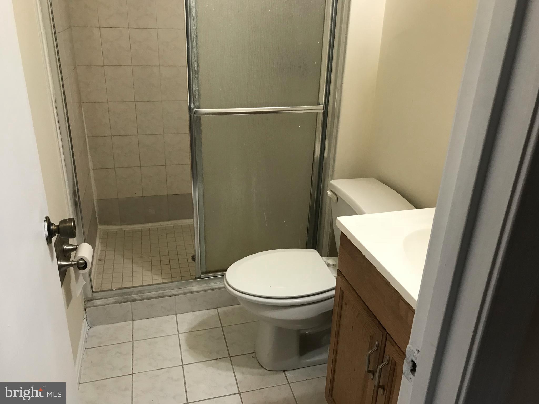 ARBORY CONDO-PHASE 2> - Residential