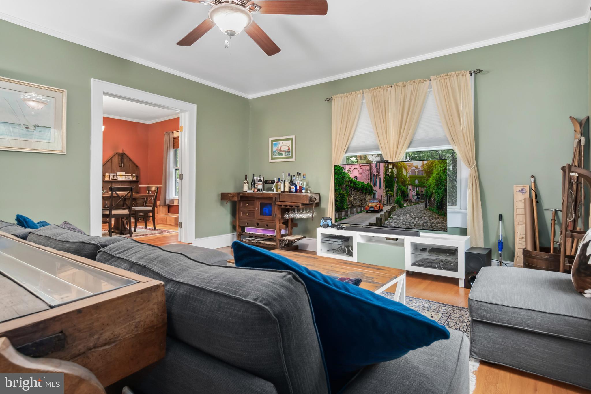 EASTON - Residential