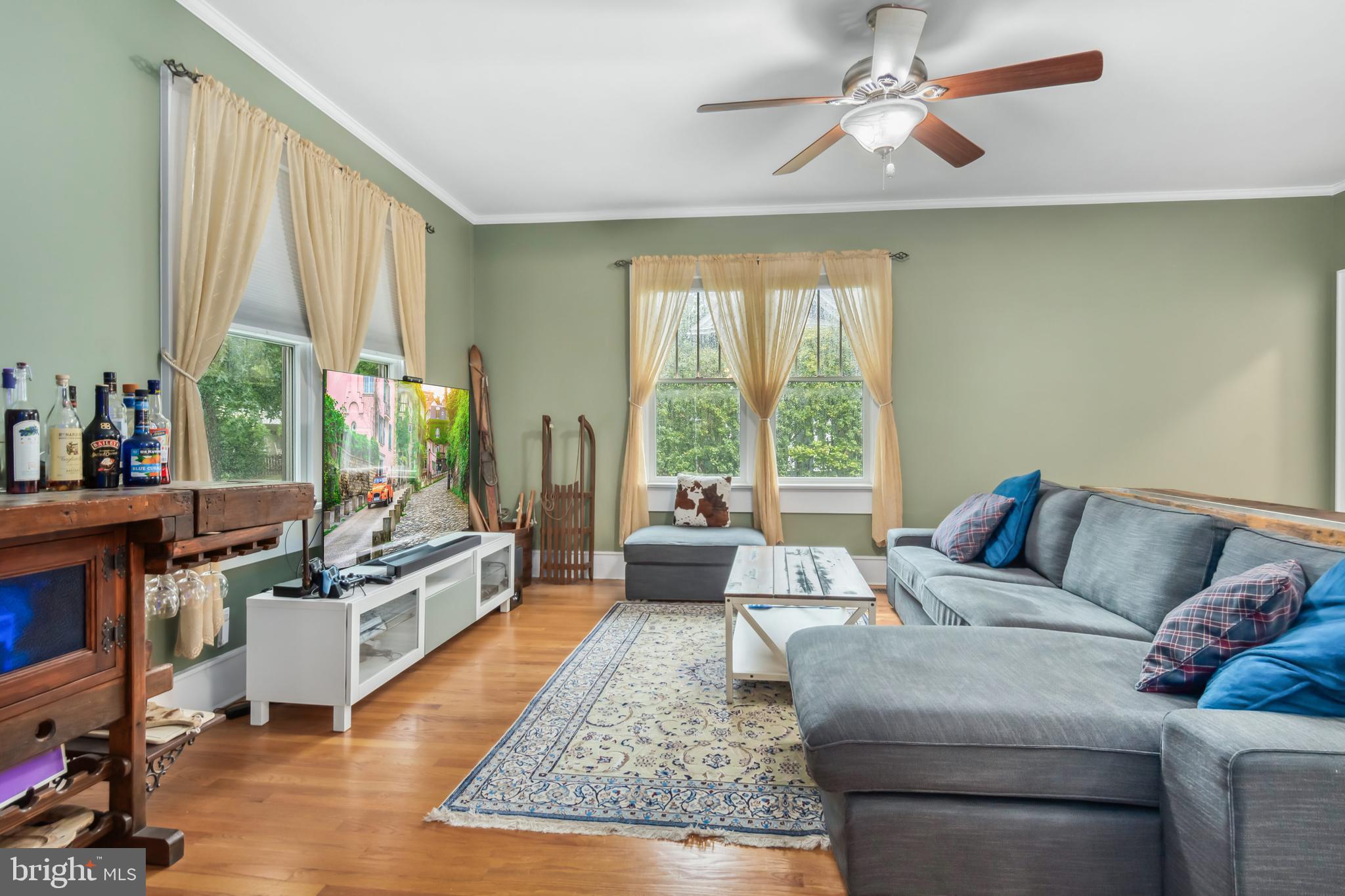 EASTON - Residential