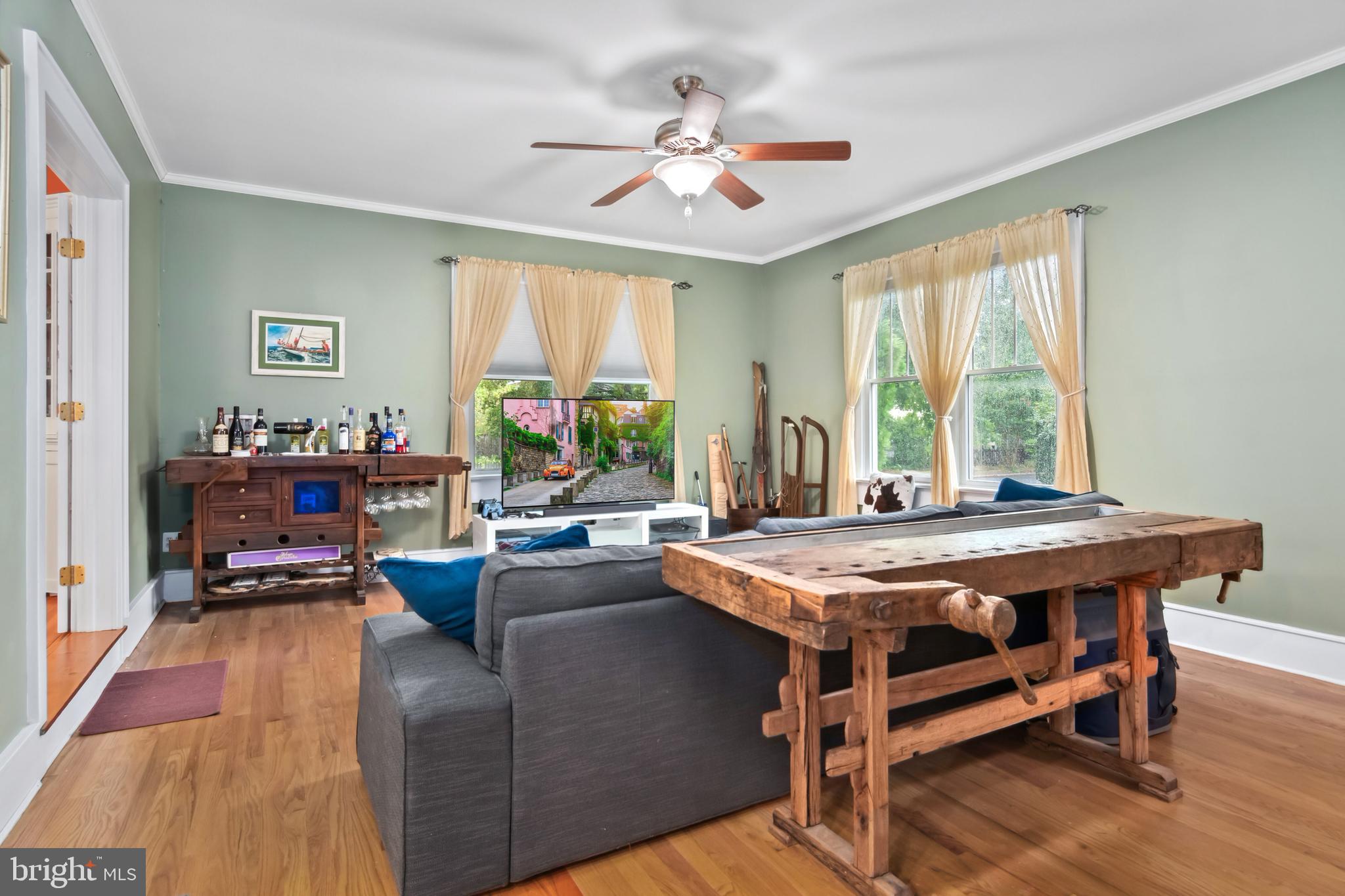 EASTON - Residential