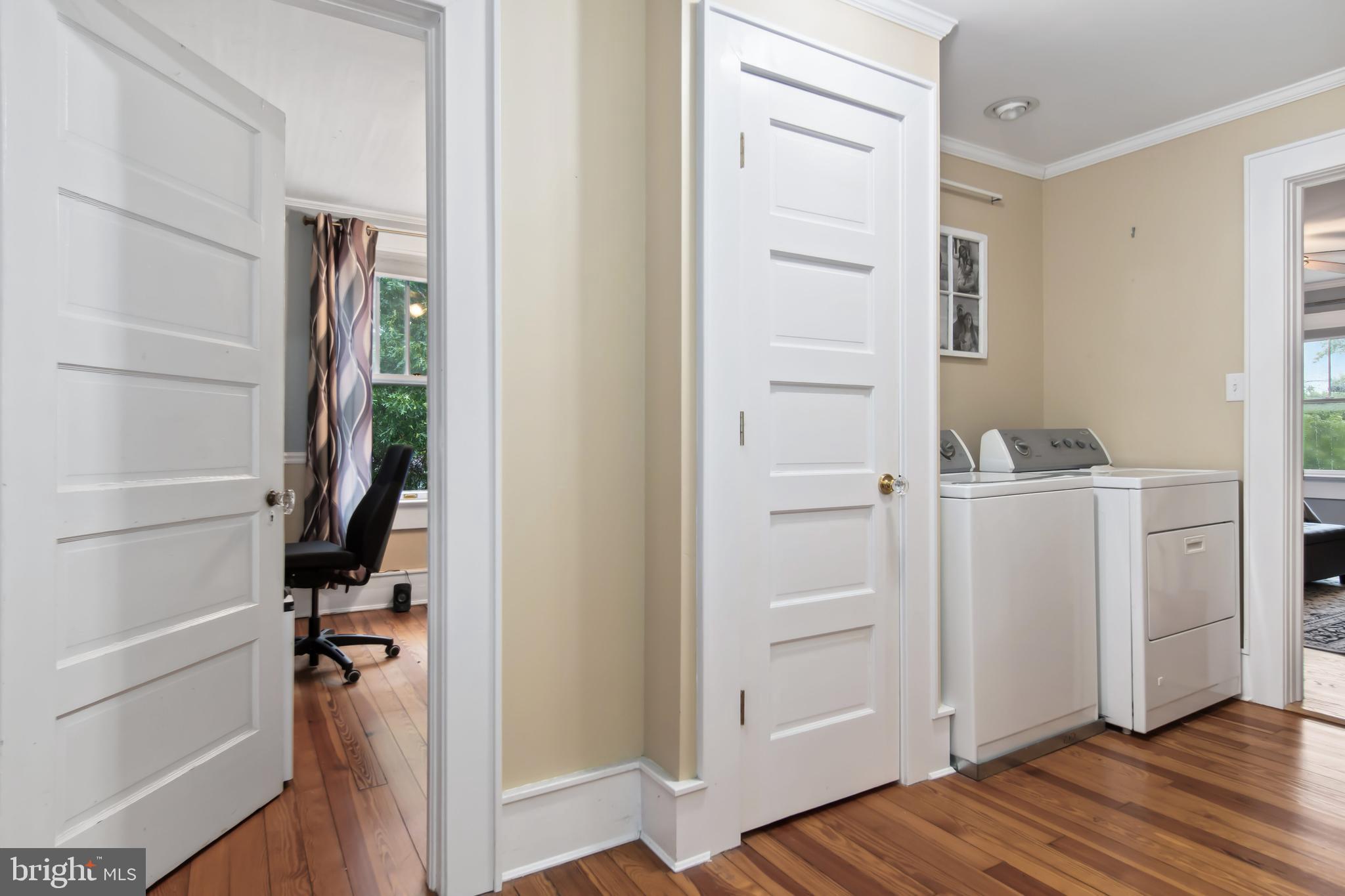 EASTON - Residential