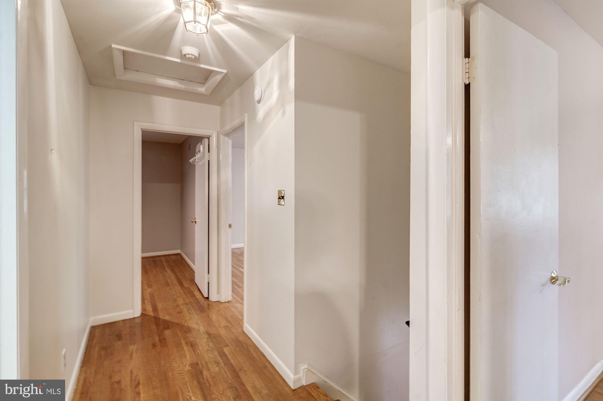 BELLE WOOD - Residential Lease