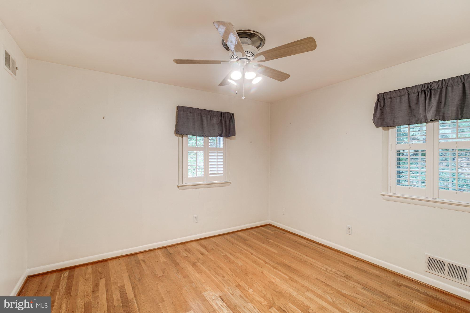 BELLE WOOD - Residential Lease