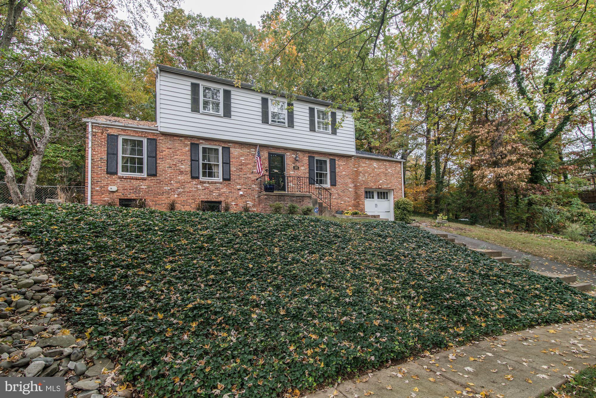 BELLE WOOD - Residential Lease