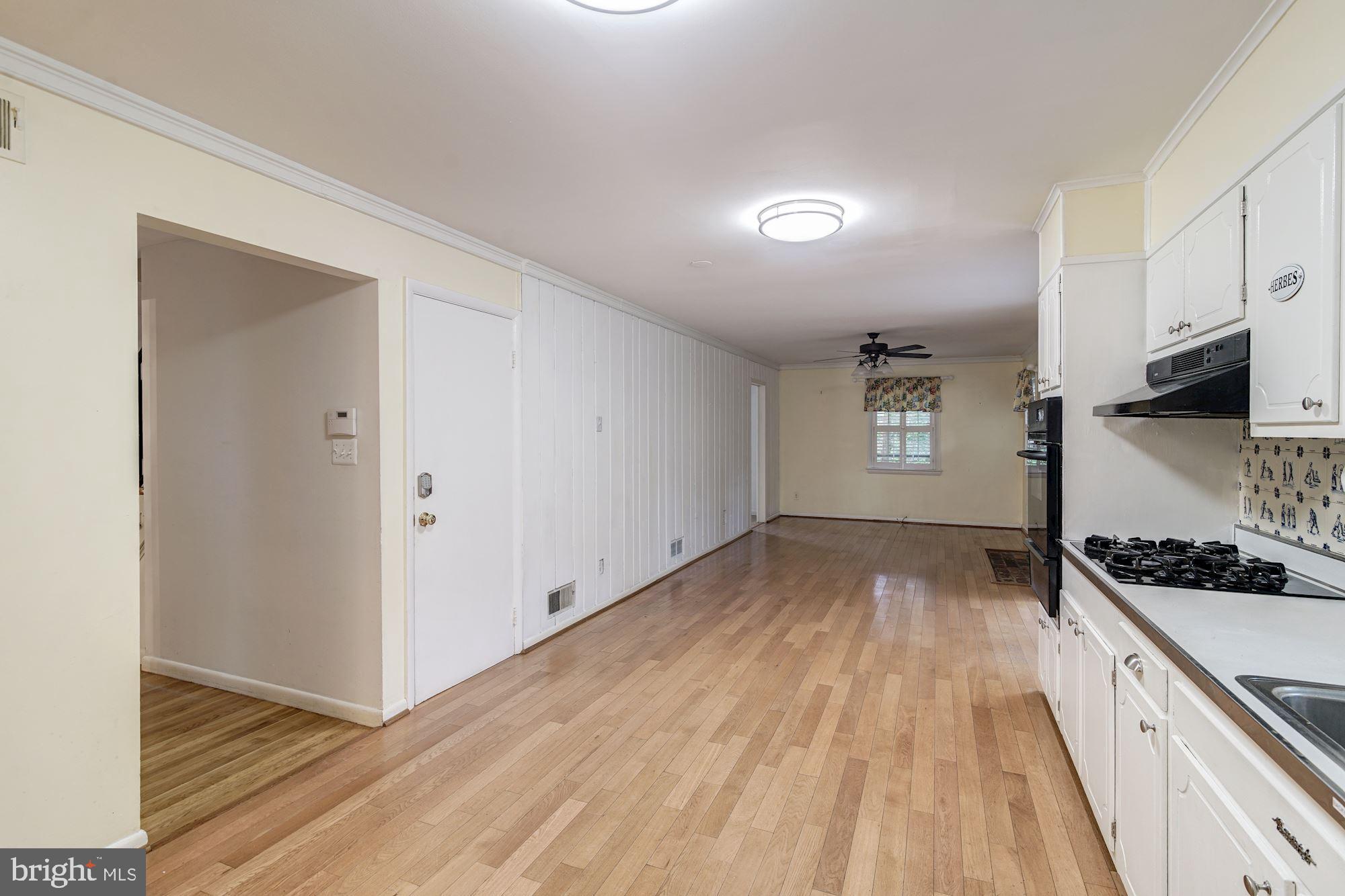 BELLE WOOD - Residential Lease