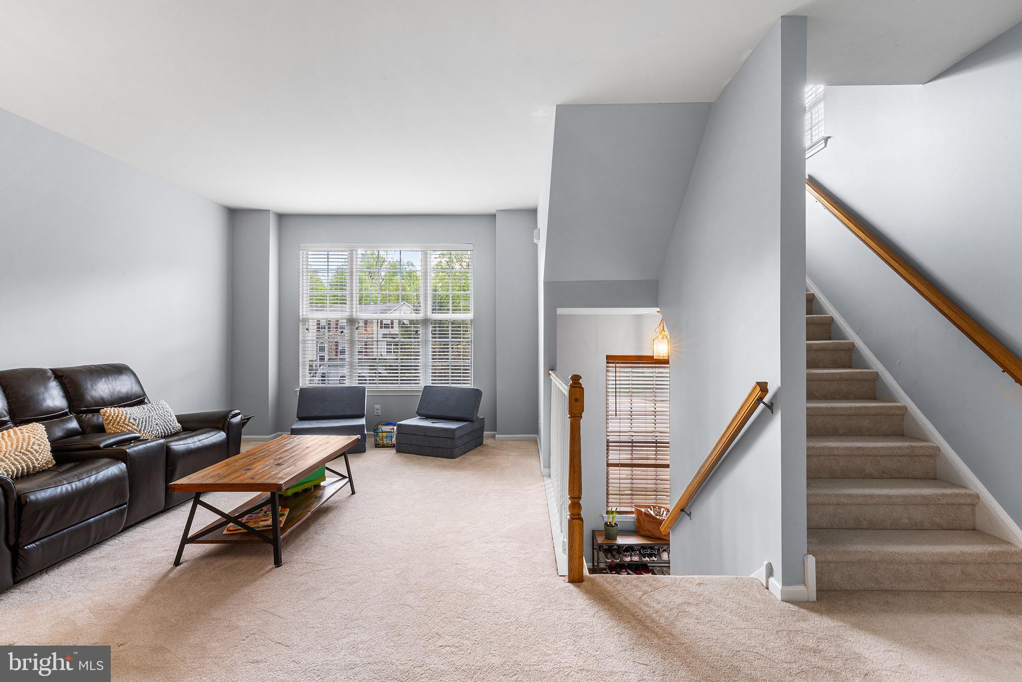 CHARLESTOWN OAKS - Residential