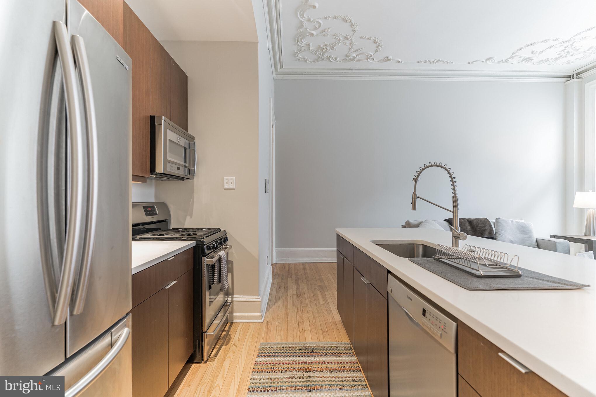 RITTENHOUSE SQUARE - Residential Lease