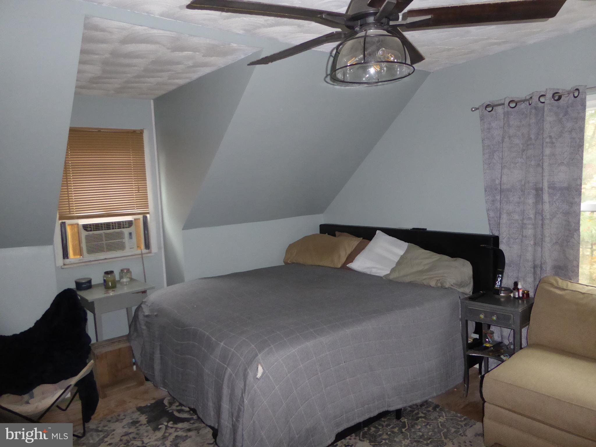 RUNNING MEAD - Residential